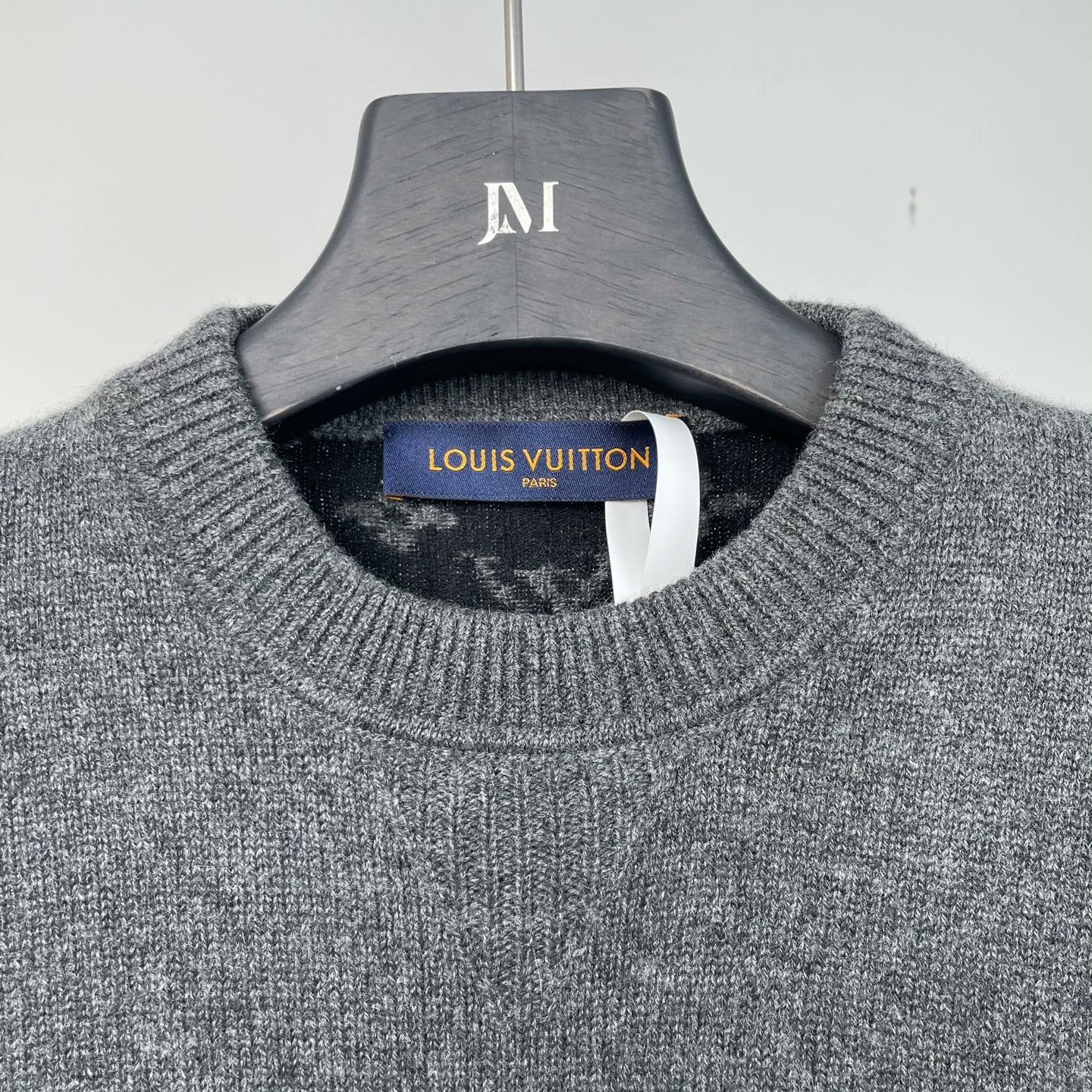 Louis Vuitton Louis Vuitton Retro Sweater m Men Size US M / EU 48-50 / 2 - 5 Thumbnail