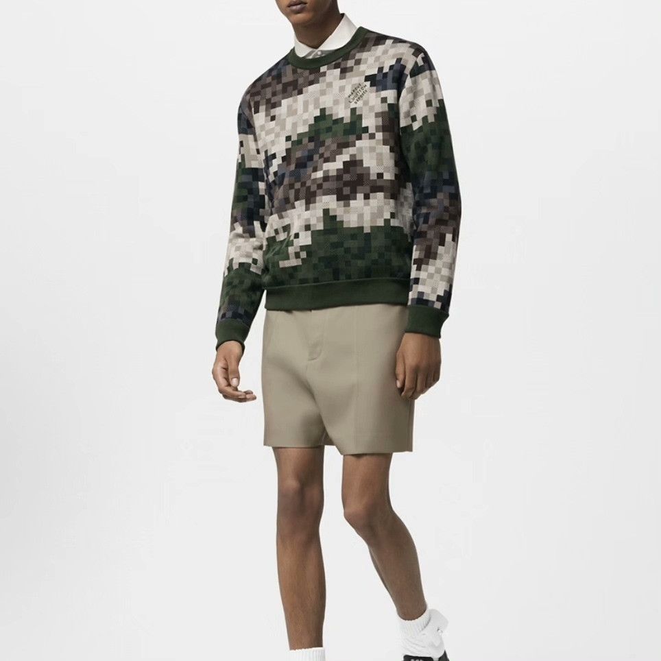 Louis Vuitton Louis Vuitton Collab Hoodie m Men Size US M / EU 48-50 / 2 - 6 Thumbnail