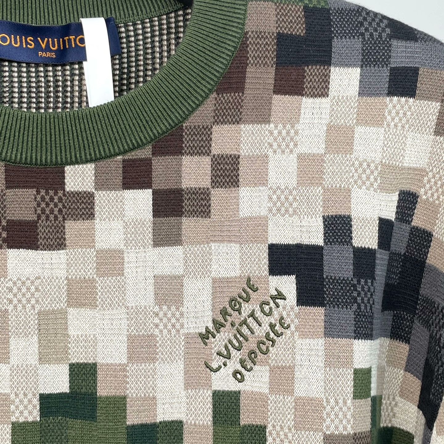 Louis Vuitton Louis Vuitton Collab Hoodie m Men Size US M / EU 48-50 / 2 - 5 Thumbnail