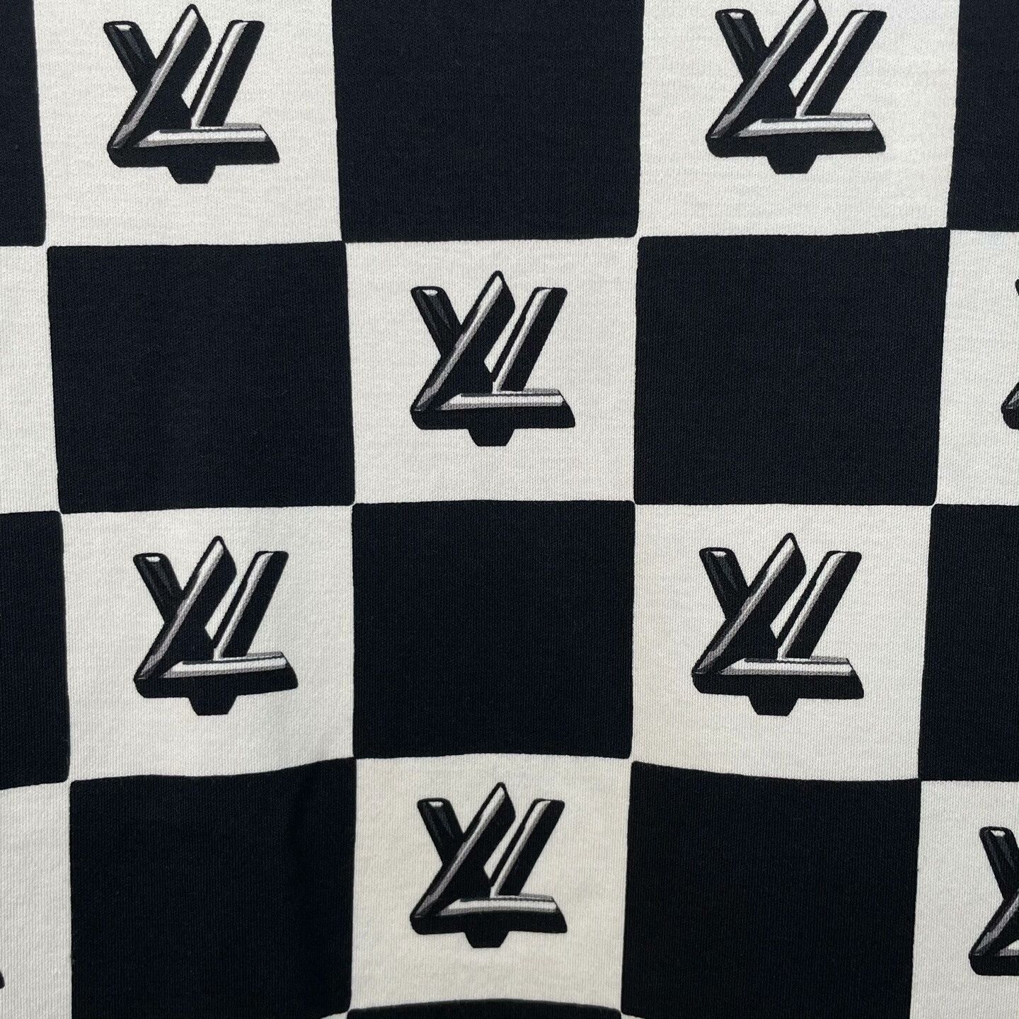 Louis Vuitton Louis Vuitton Retro Black T-Shirt L Women Size L / US 10 / IT 46 - 4 Thumbnail