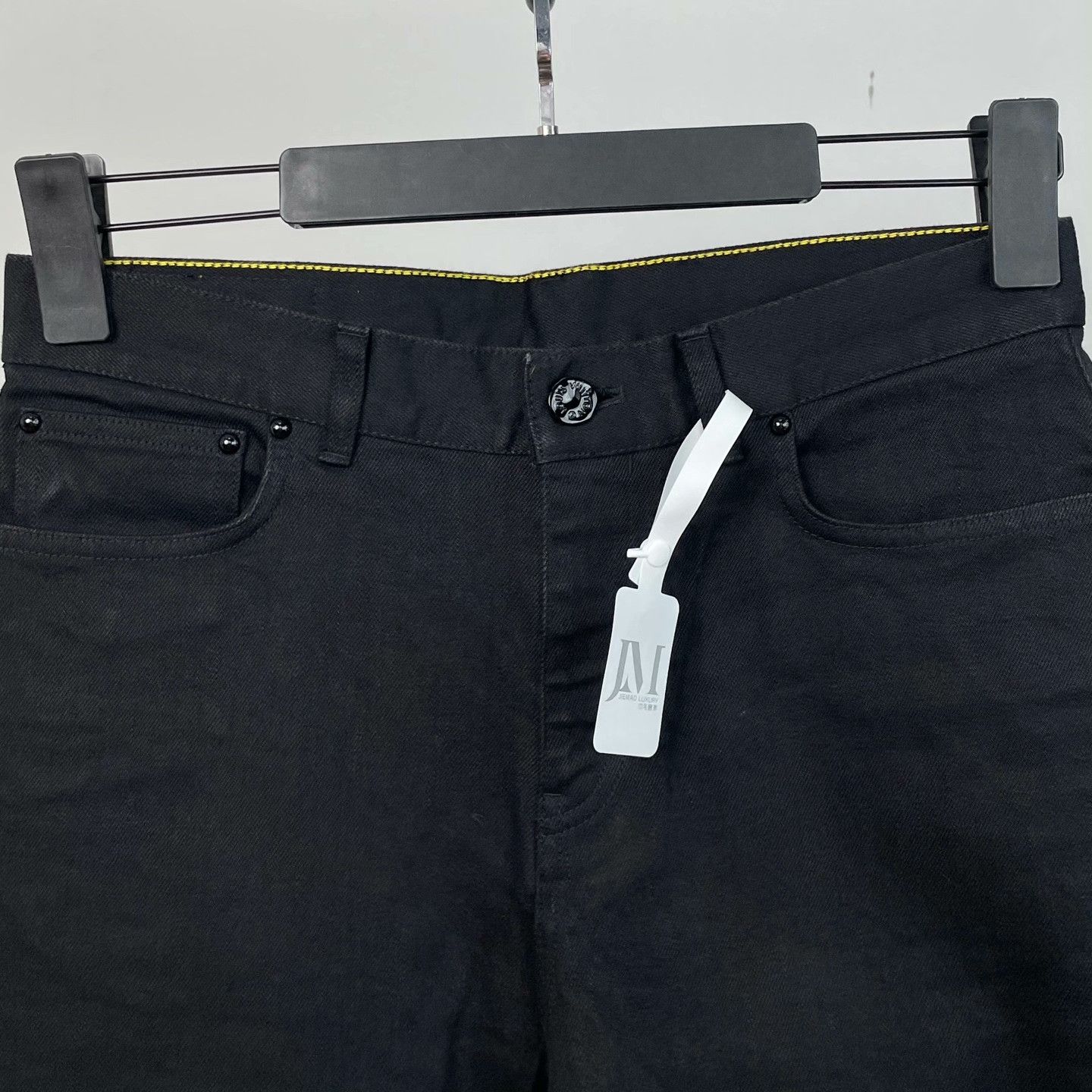 Louis Vuitton Louis Vuitton Denim Slim Denim Jeans 32 Men Size US 32 / EU 48 - 4 Thumbnail