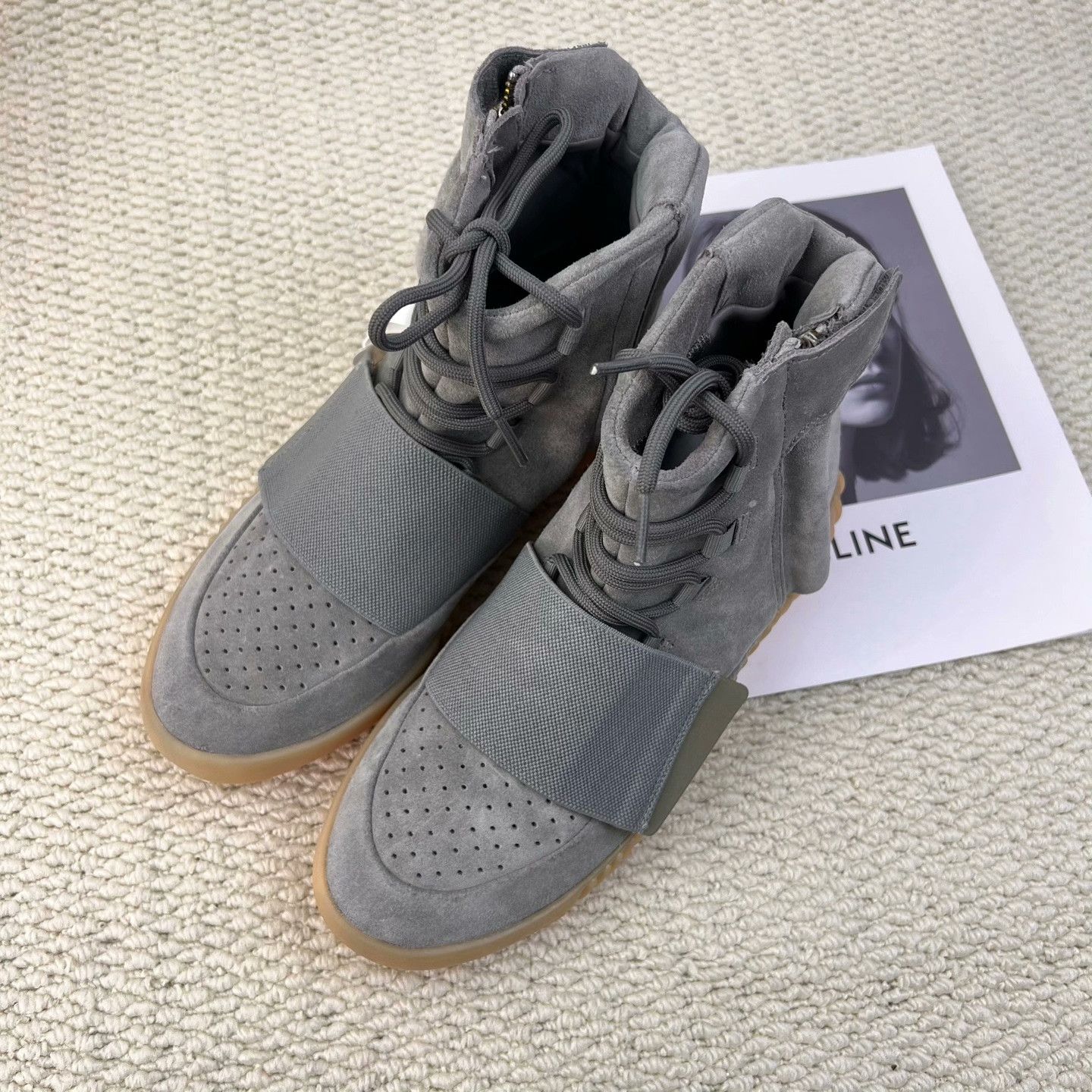 Adidas Adidas YEEZY Hitop Sneakers 8 Men Size US 8 / EU 41 - 2 Thumbnail