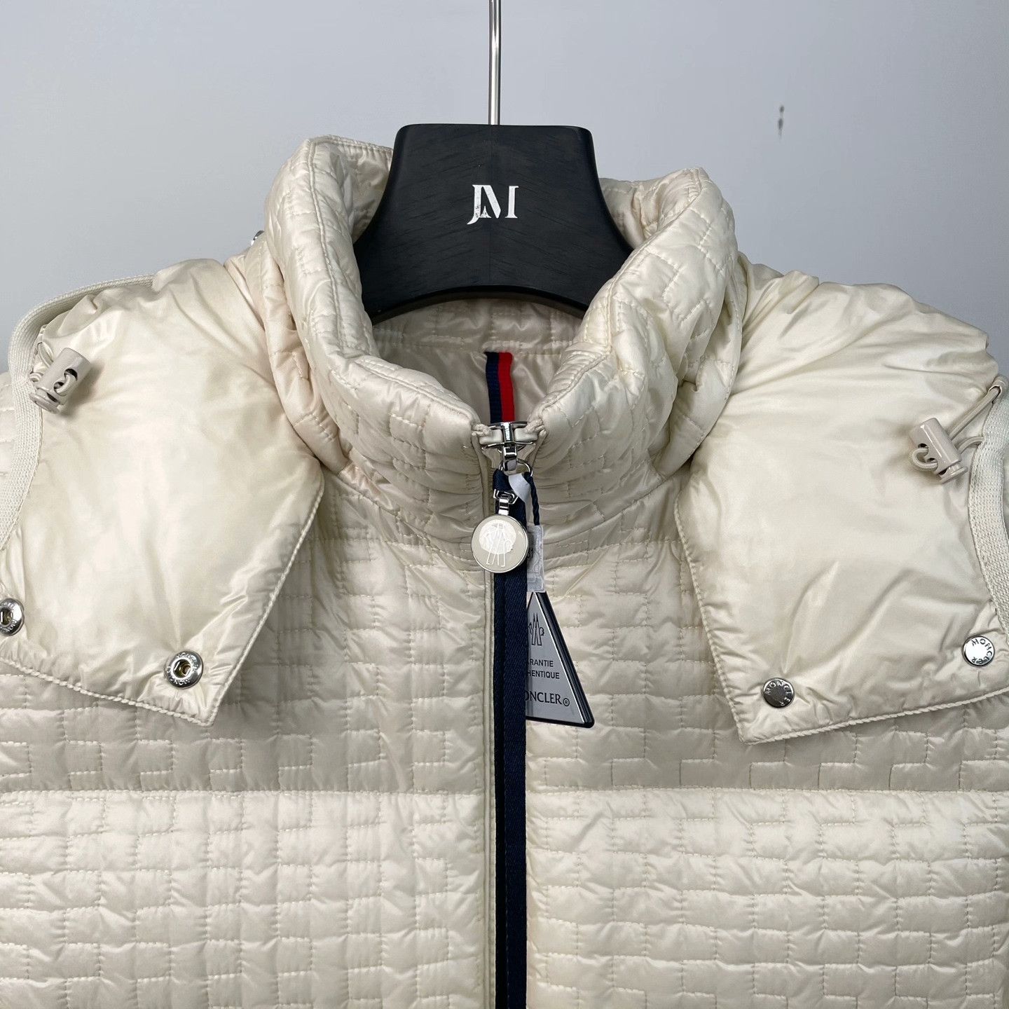Moncler Moncler Down Jacket XS Women Size XS / US 0-2 / IT 36-38 - 3 Thumbnail