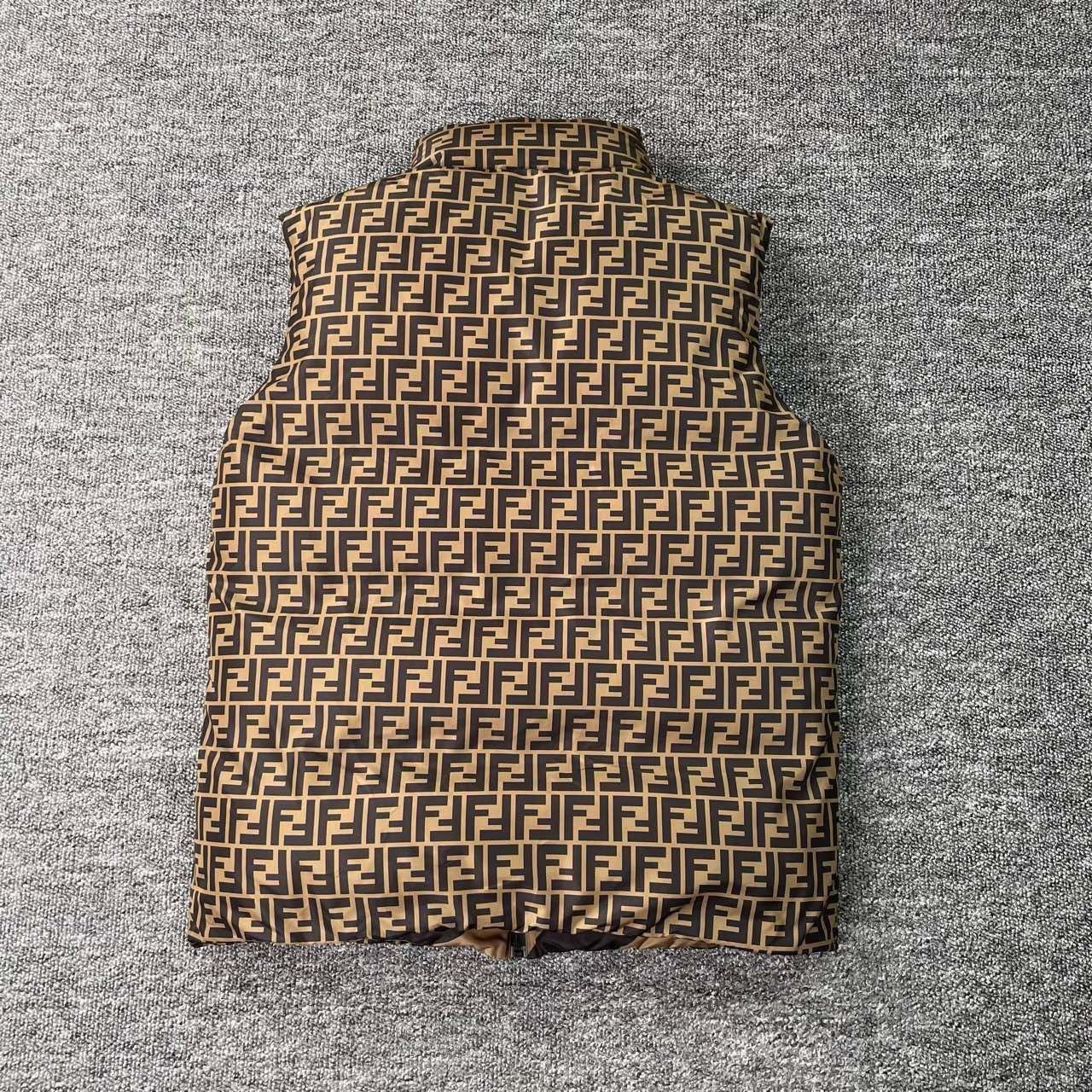 Fendi Fendi Retro Brown Tank Top m Men Size US M / EU 48-50 / 2 - 2 Thumbnail