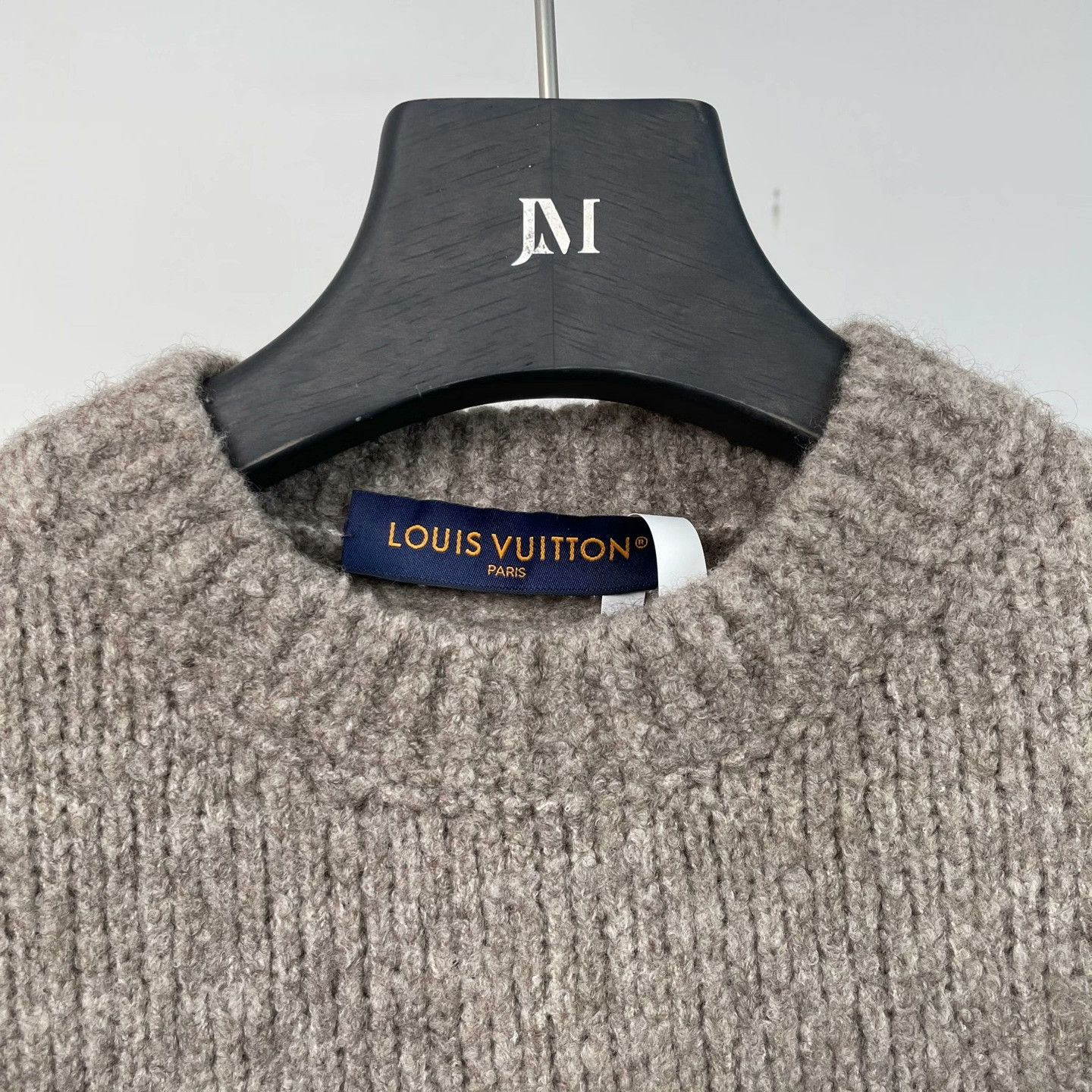 Louis Vuitton Louis Vuitton Printed Sweater xs Men Size US XS / EU 42 / 0 - 3 Thumbnail