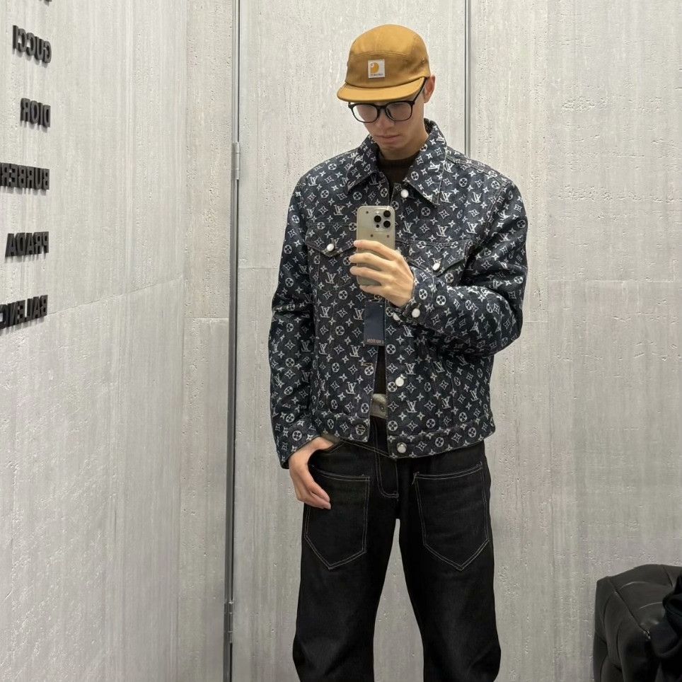 Louis Vuitton Louis Vuitton Retro Light Jacket m Men Size US M / EU 48-50 / 2 - 7 Thumbnail