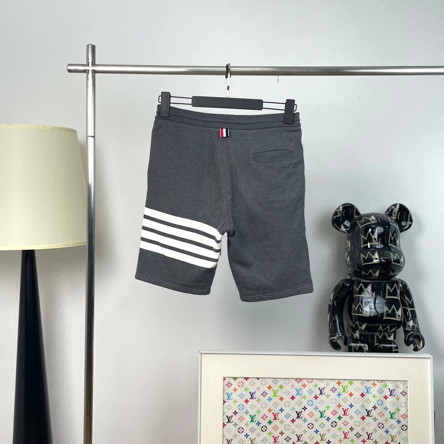 Thom Browne Thom Browne Cotton Striped Brown Shorts 32 Men Size US 32 / EU 48 - 2 Thumbnail