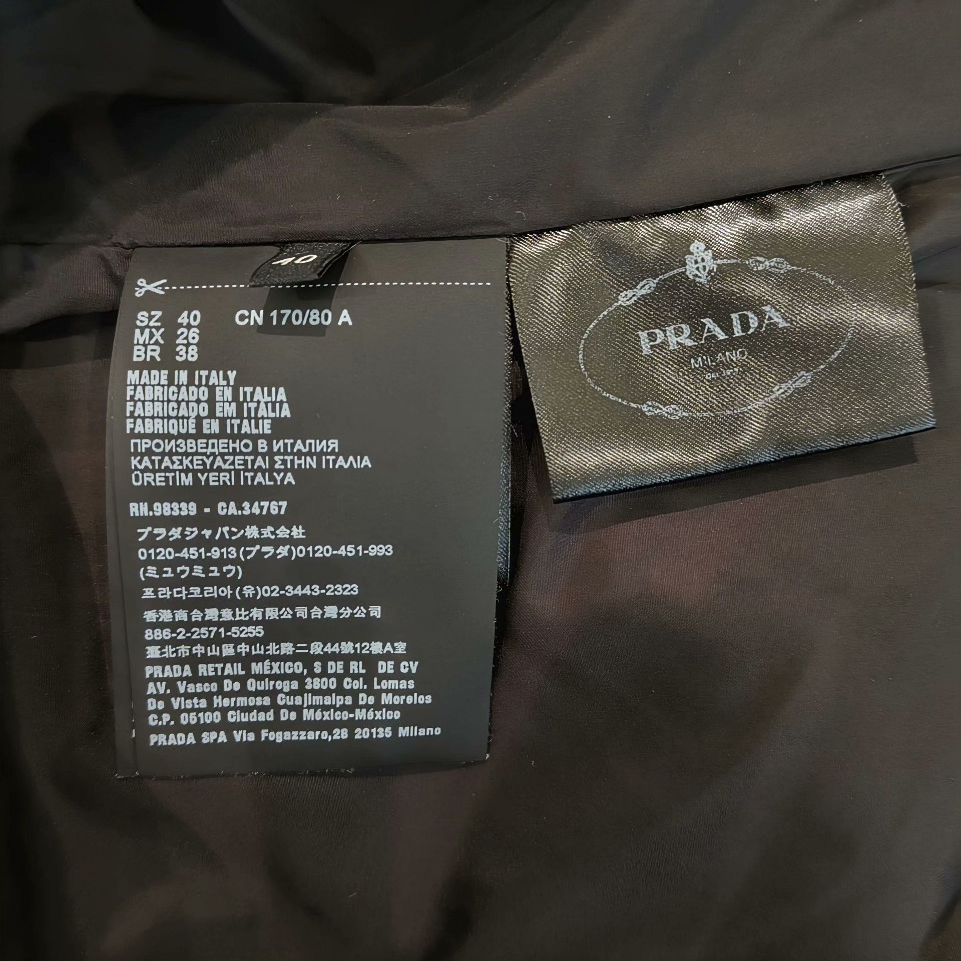 Prada Prada Retro Light Jacket xxs Men Size US XXS / EU 40 - 5 Thumbnail