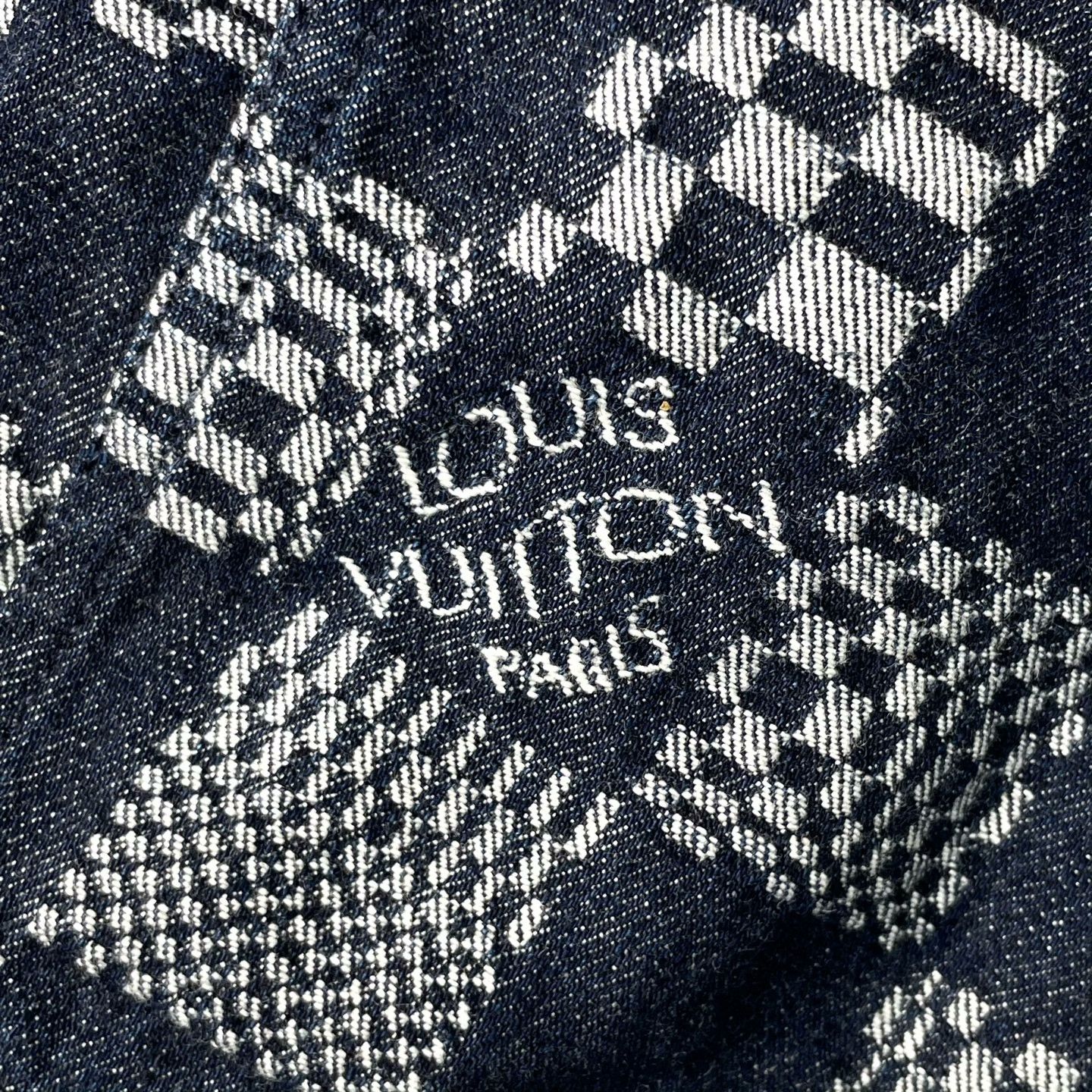 Louis Vuitton Louis Vuitton Casual Light Jacket xxl Men Size US XXL / EU 58 / 5 - 6 Thumbnail
