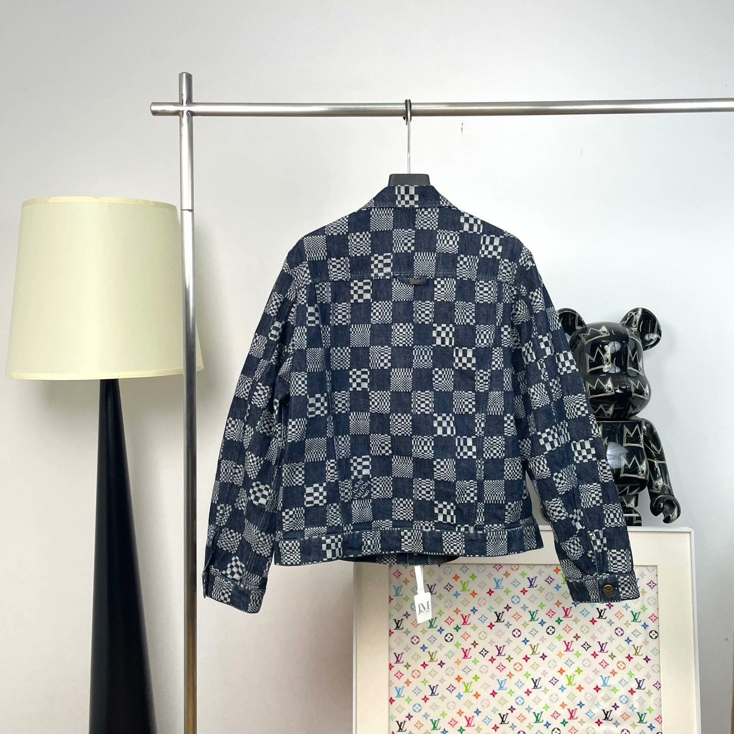 Louis Vuitton Louis Vuitton Casual Light Jacket xxl Men Size US XXL / EU 58 / 5 - 2 Thumbnail