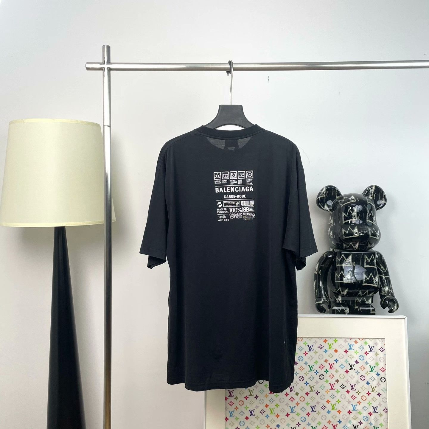 Balenciaga Balenciaga Retro Printed T-Shirt l Men Size US L / EU 52-54 / 3 - 3 Thumbnail