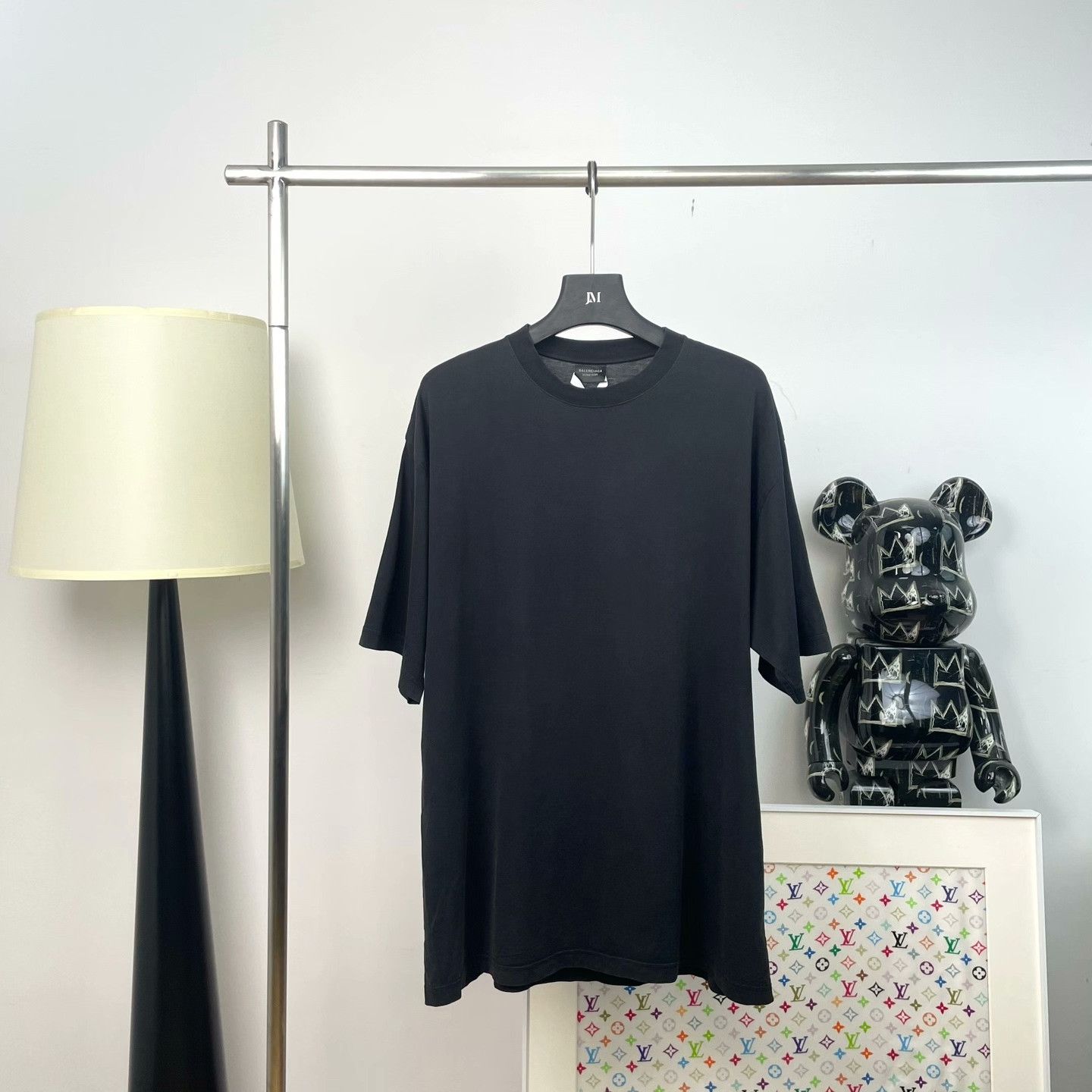 Balenciaga Balenciaga Retro Printed T-Shirt l Men Size US L / EU 52-54 / 3 - 2 Thumbnail