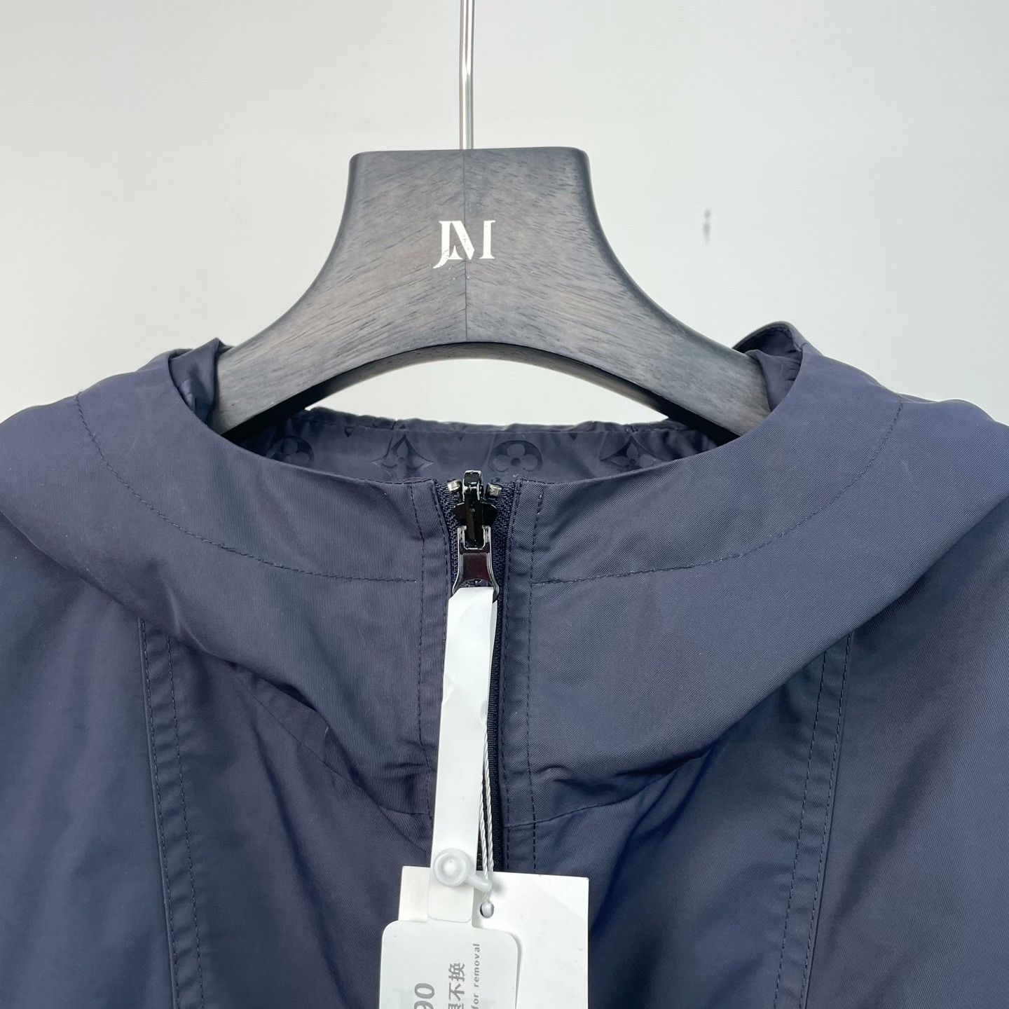 Louis Vuitton Louis Vuitton Retro Jacket L Women Size L / US 10 / IT 46 - 6 Thumbnail