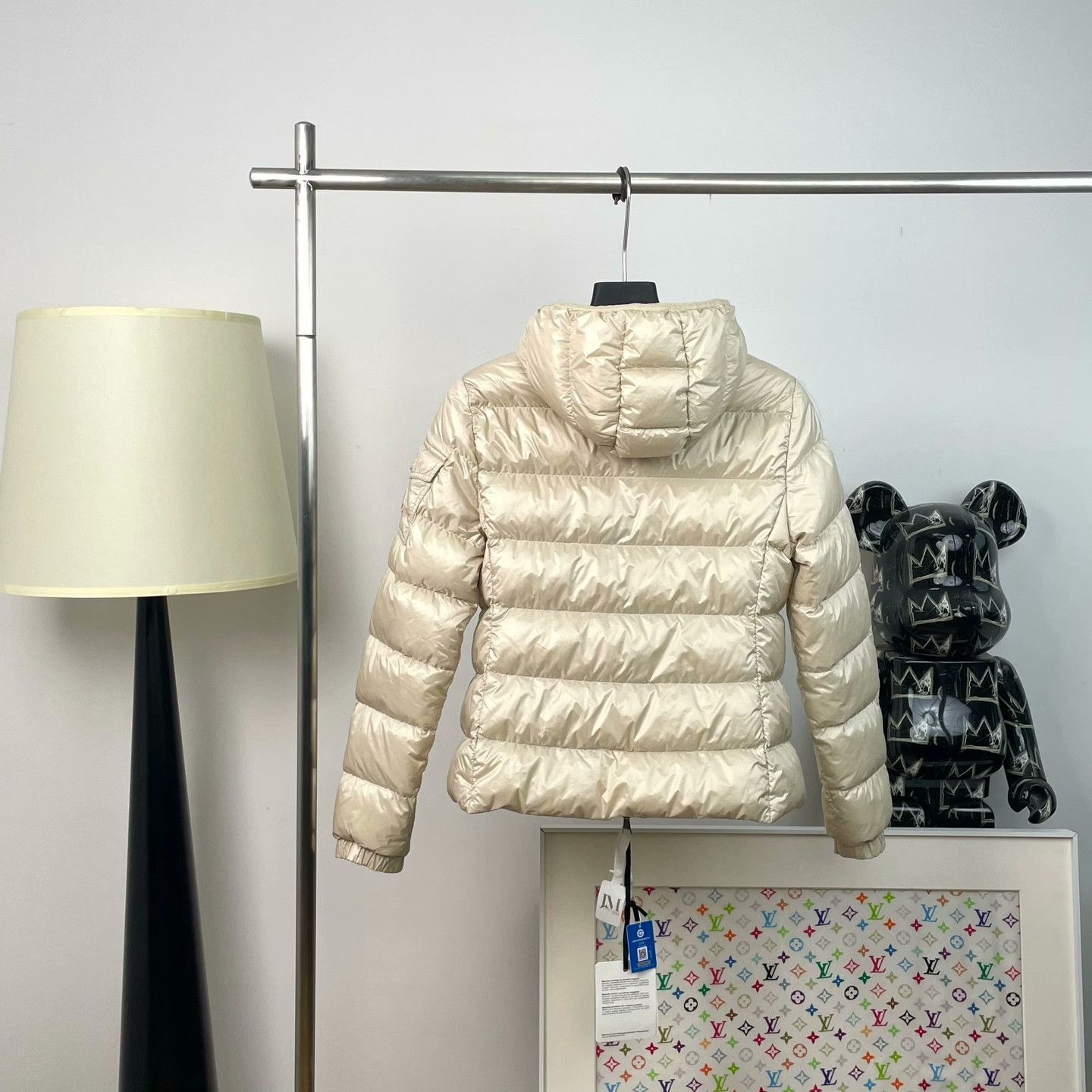 Moncler Moncler Down Cropped Down Jacket M Women Size M / US 6-8 / IT 42-44 - 2 Thumbnail
