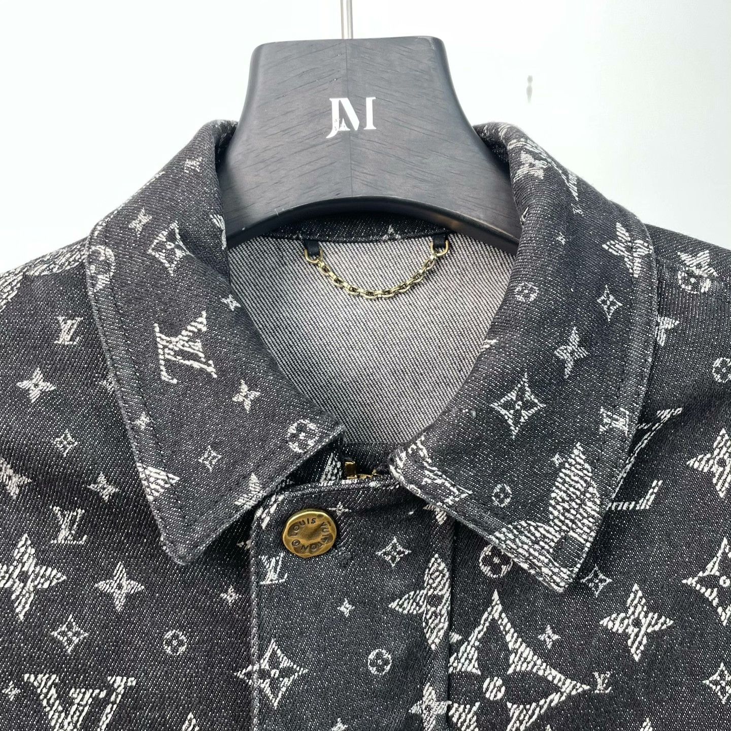 Louis Vuitton Louis Vuitton Retro Light Jacket s Men Size US S / EU 44-46 / 1 - 3 Thumbnail