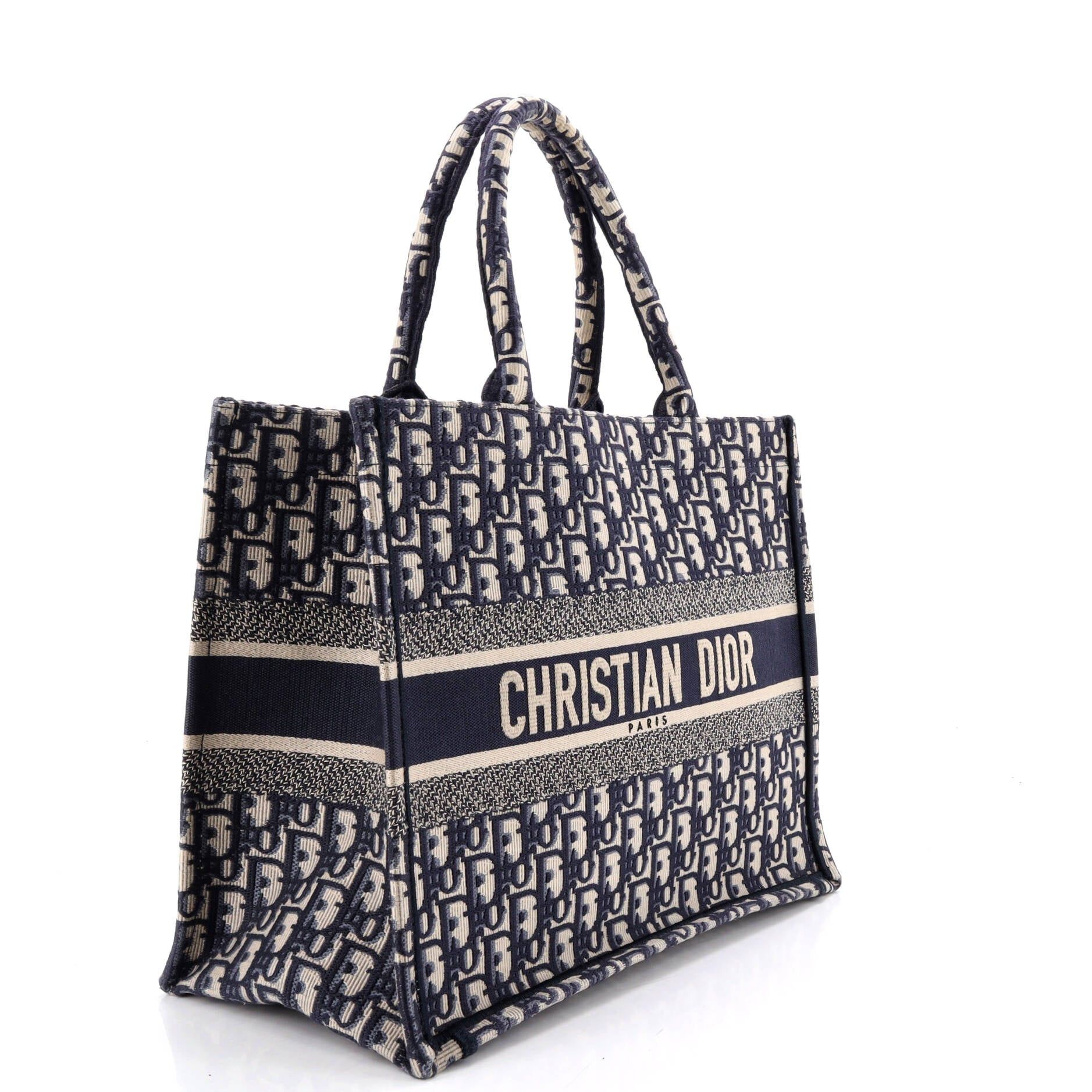 Dior Book Tote Size ONE SIZE - 2 Thumbnail