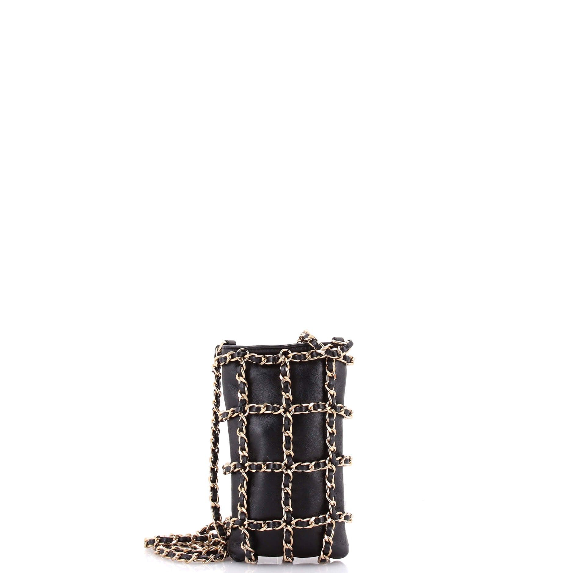 Chanel Tech Me Out Medallion Clutch With Chain Size ONE SIZE - 3 Thumbnail