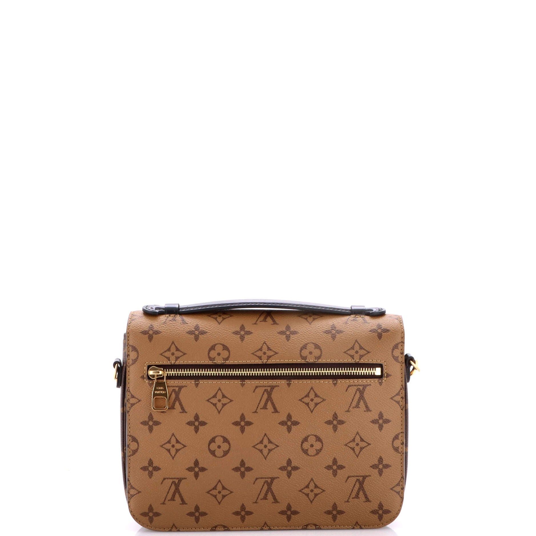 Louis Vuitton Pochette Metis Size ONE SIZE - 3 Thumbnail