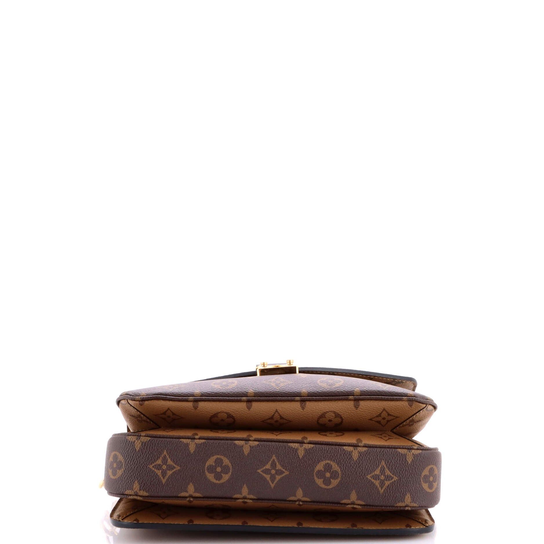 Louis Vuitton Pochette Metis Size ONE SIZE - 4 Thumbnail