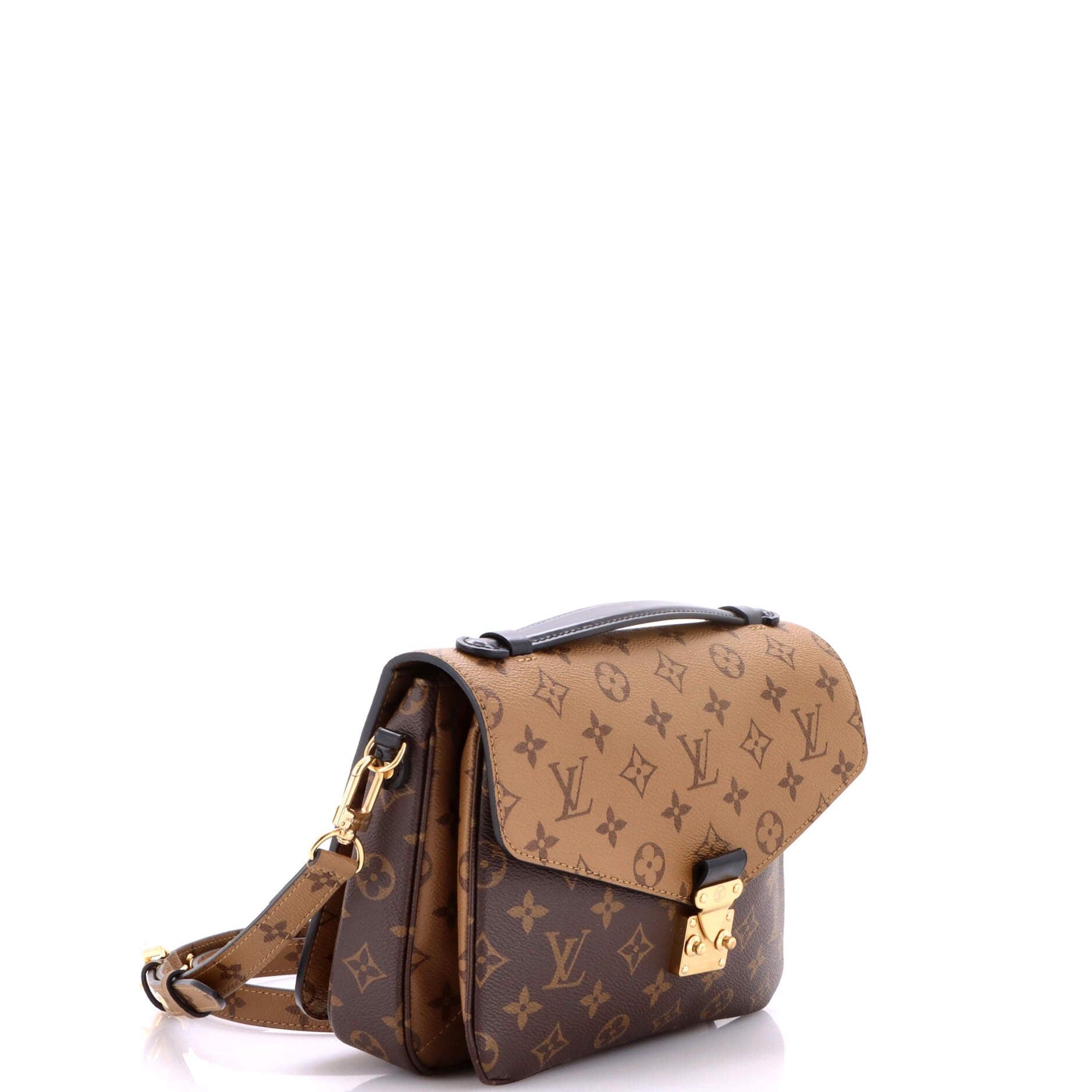 Louis Vuitton Pochette Metis Size ONE SIZE - 2 Thumbnail
