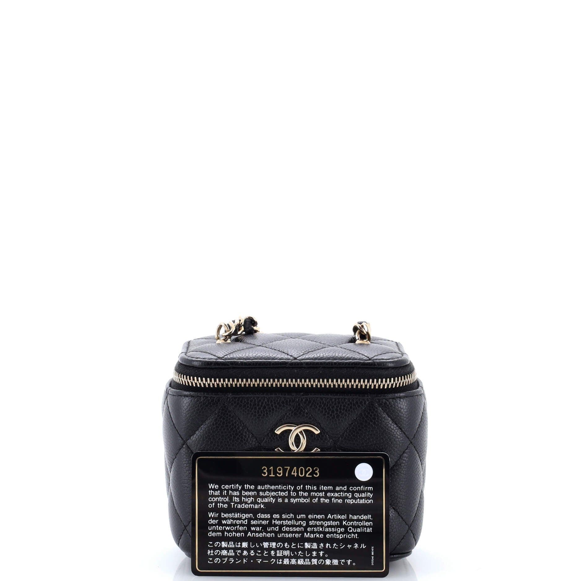 Chanel Tiny CC Link Vanity Case with Chain Size ONE SIZE - 2 Thumbnail
