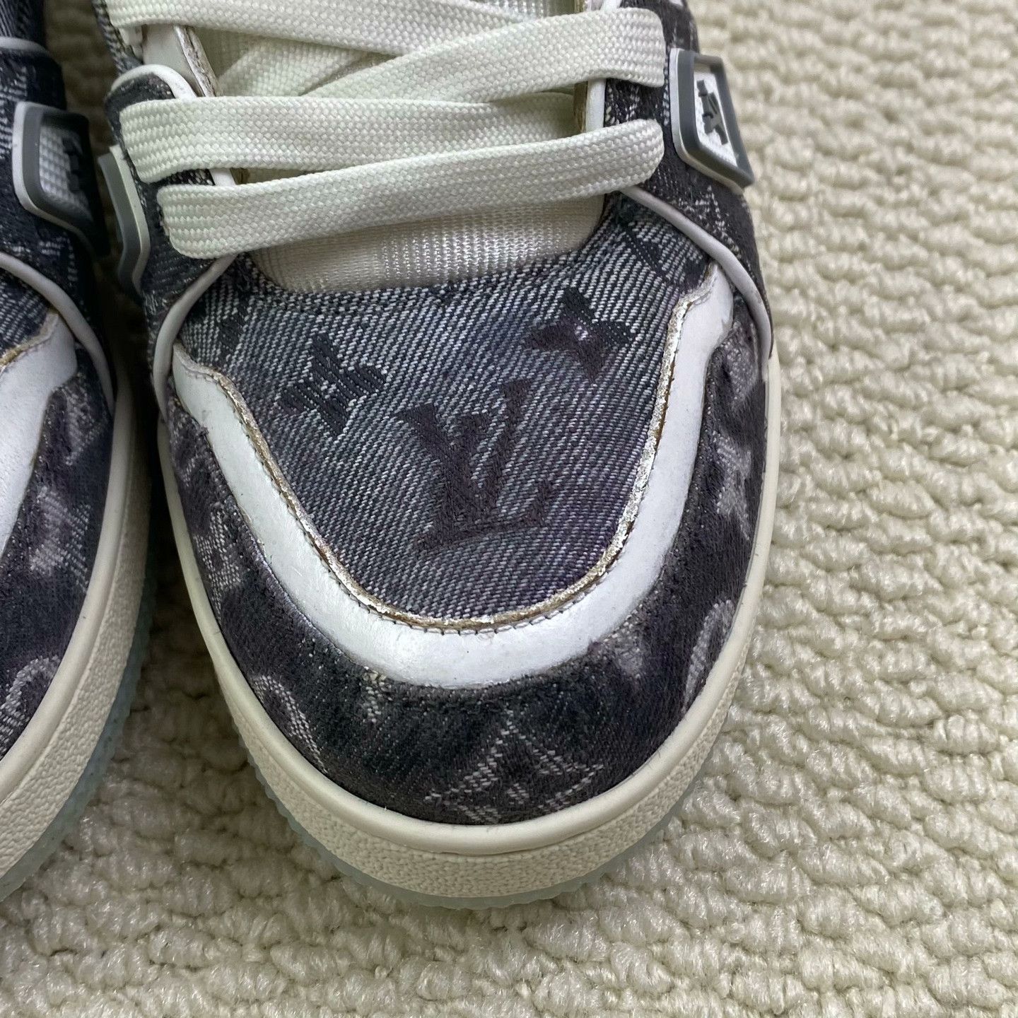 Louis Vuitton Louis Vuitton Training Lowtop Sneakers 7 Men Size US 7 / EU 40 - 5 Thumbnail