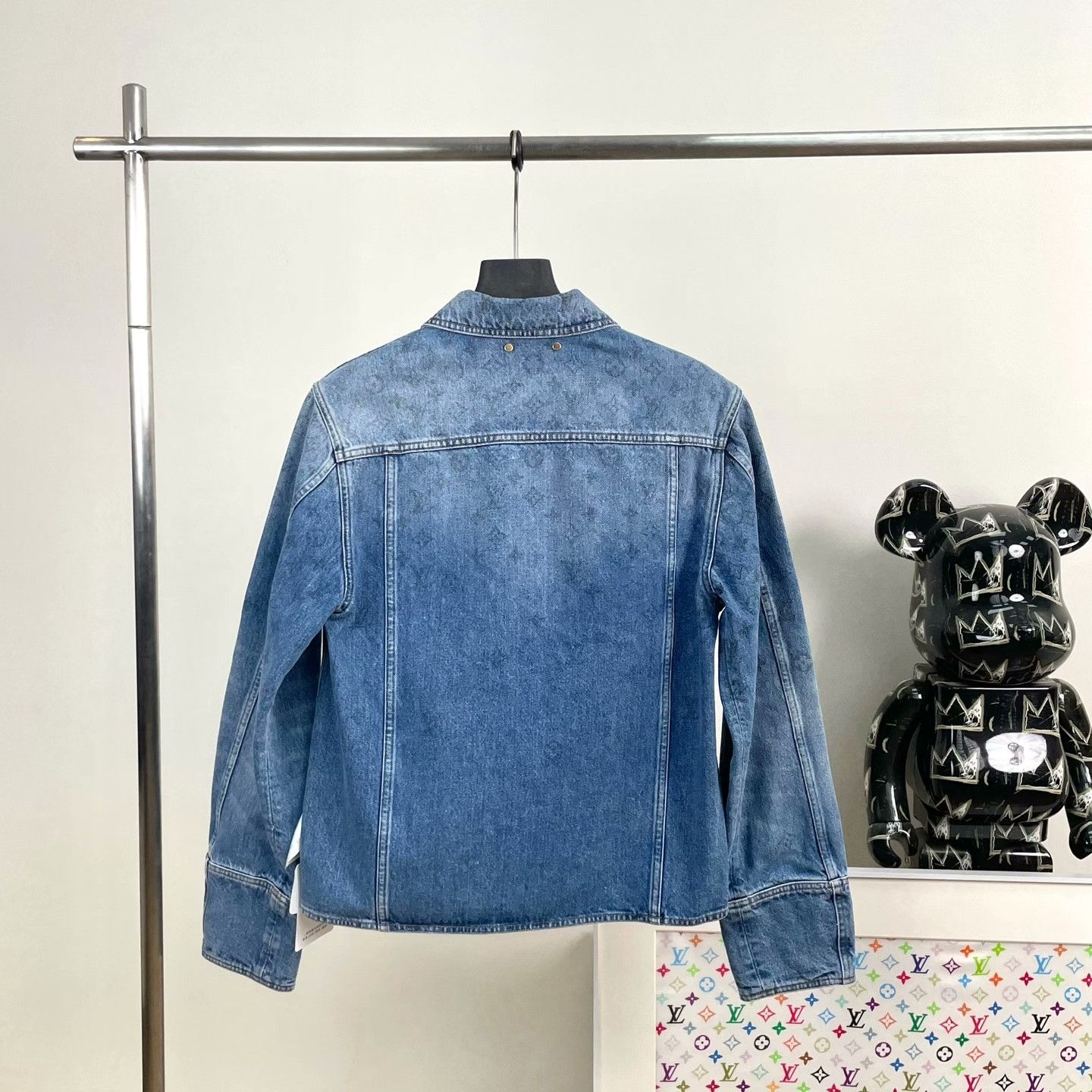 Louis Vuitton Louis Vuitton Denim Gradient Multi Light Jacket m Men Size US M / EU 48-50 / 2 - 3 Thumbnail