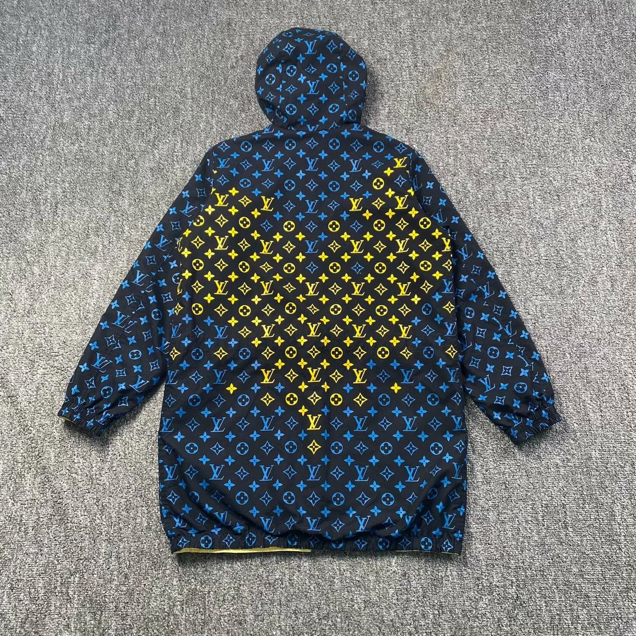 Louis Vuitton Louis Vuitton Retro Black Jacket XS Women Size XS / US 0-2 / IT 36-38 - 2 Thumbnail