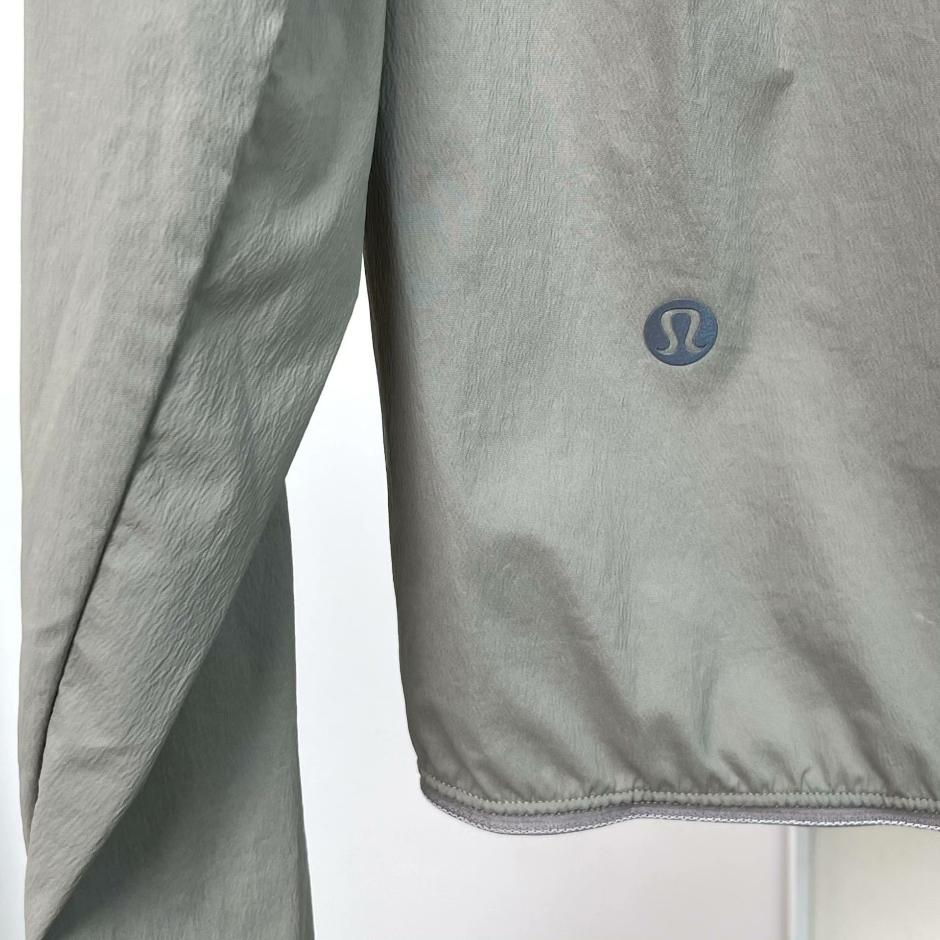 Lululemon Lululemon Light Jacket m Men Size US M / EU 48-50 / 2 - 6 Thumbnail