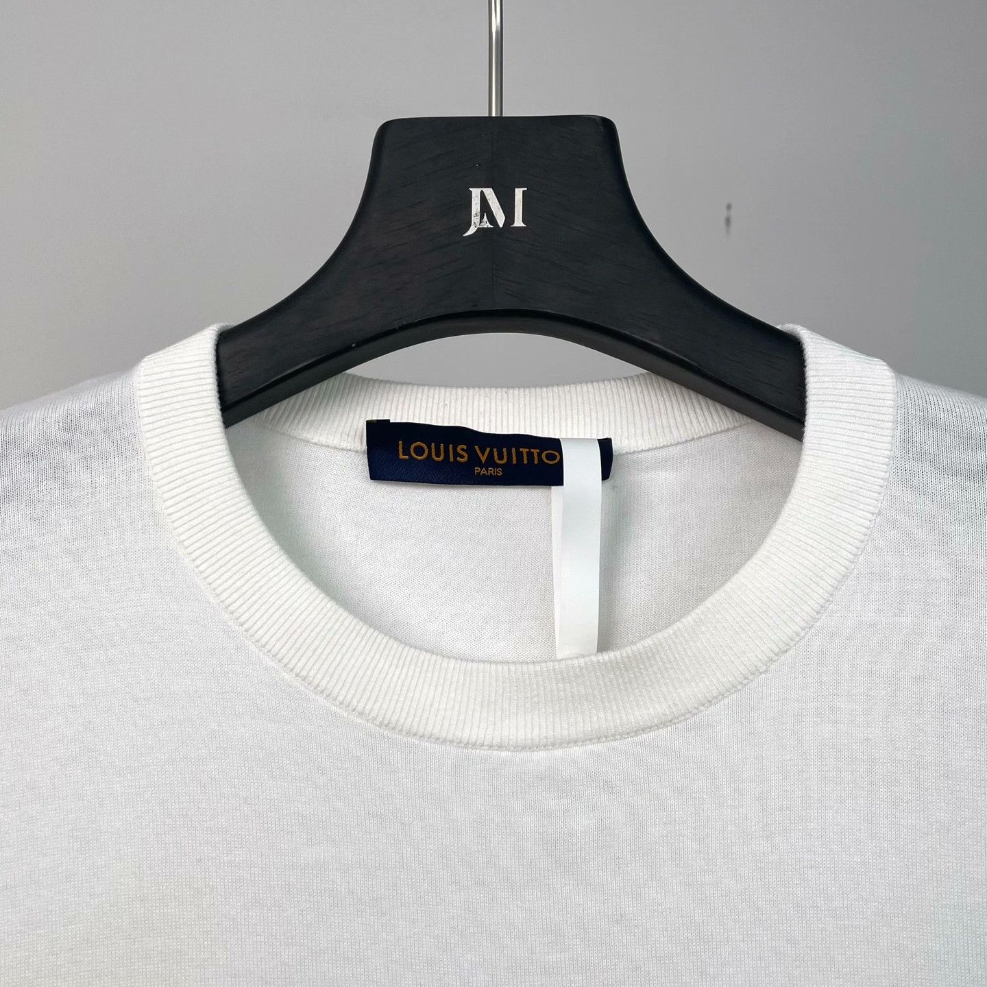 Louis Vuitton Louis Vuitton Printed T-Shirt l Men Size US L / EU 52-54 / 3 - 3 Thumbnail