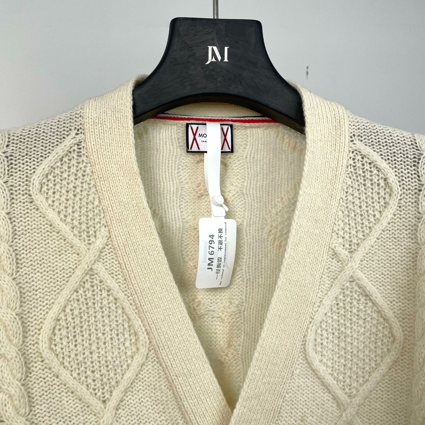 Moncler Moncler Wool Sweater M Women Size M / US 6-8 / IT 42-44 - 4 Thumbnail