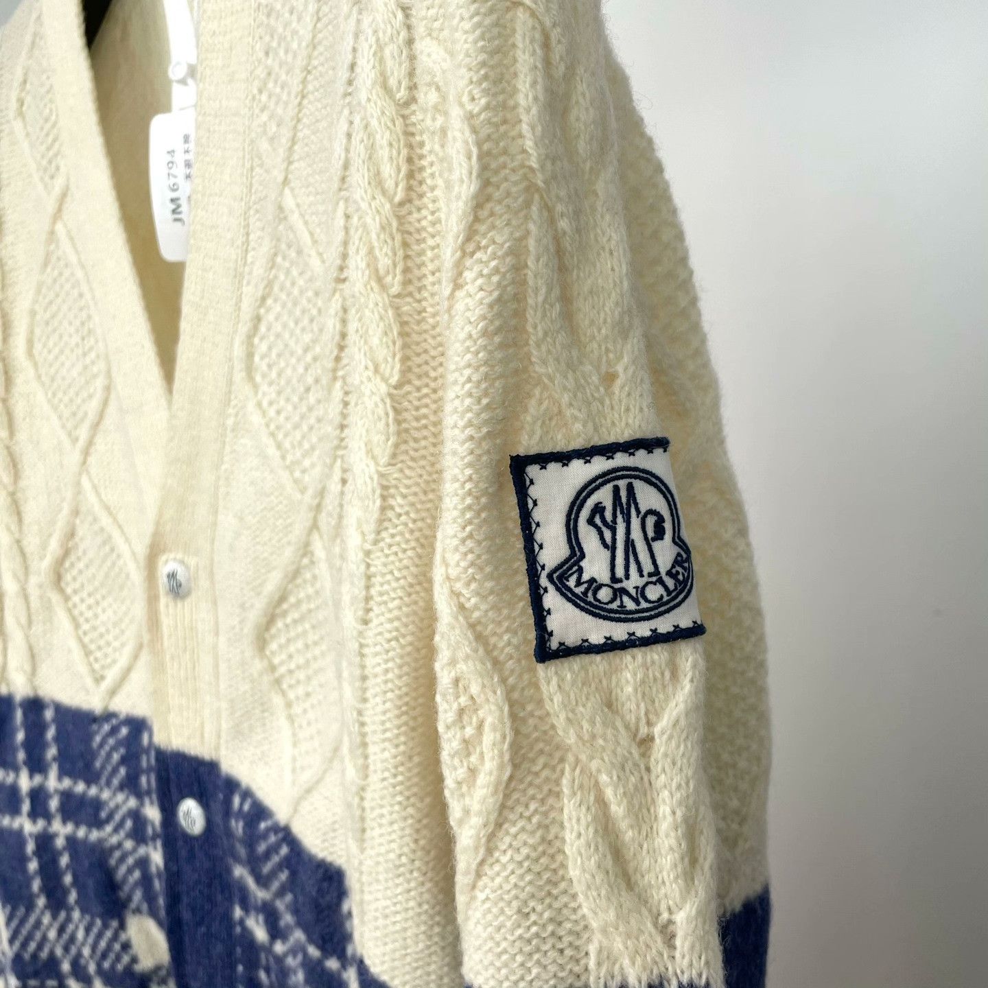 Moncler Moncler Wool Sweater M Women Size M / US 6-8 / IT 42-44 - 3 Thumbnail