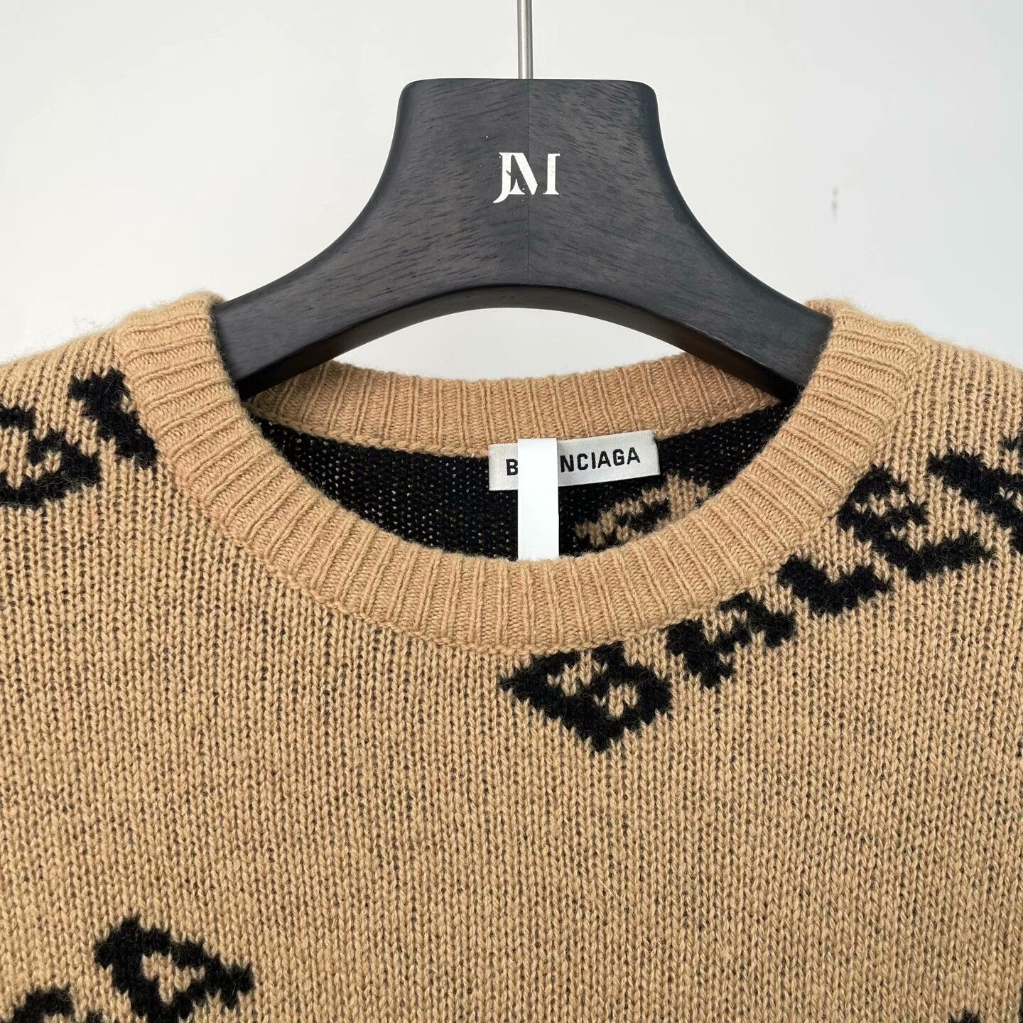 Balenciaga Balenciaga Retro Wool Sweater m Men Size US M / EU 48-50 / 2 - 3 Thumbnail