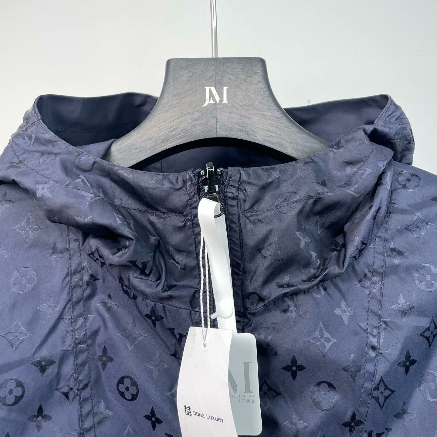 Louis Vuitton Louis Vuitton Light Jacket xl Men Size US XL / EU 56 / 4 - 3 Thumbnail