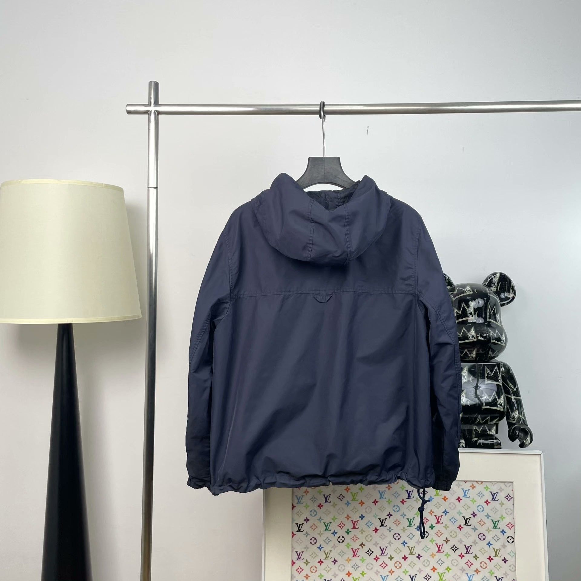 Louis Vuitton Louis Vuitton Light Jacket xl Men Size US XL / EU 56 / 4 - 4 Thumbnail