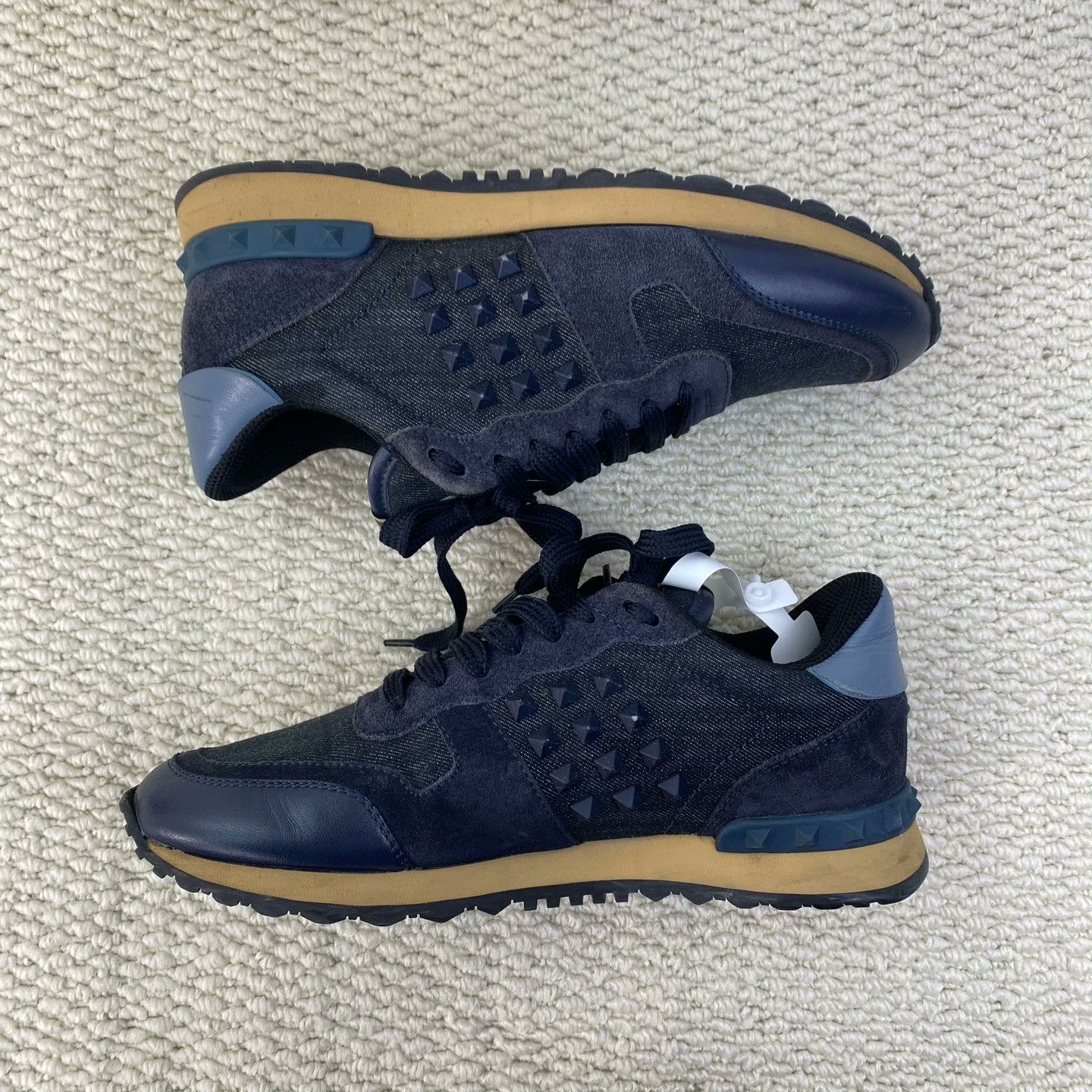 Valentino Valentino Casual Lowtop Sneakers us_7 Women Size US 7 / IT 37 - 5 Thumbnail
