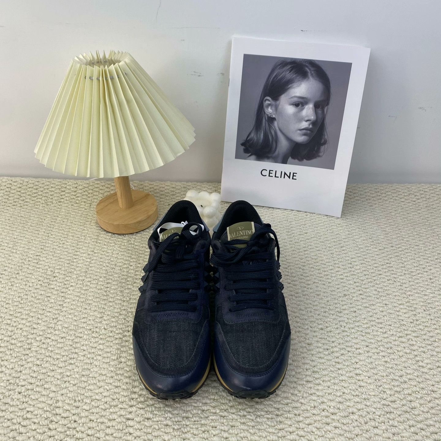 Valentino Valentino Casual Lowtop Sneakers us_7 Women Size US 7 / IT 37 - 6 Thumbnail