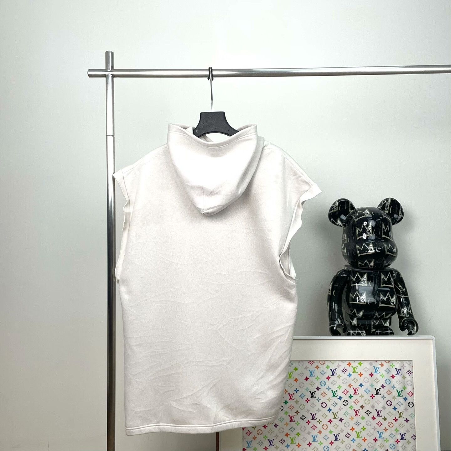 Balenciaga Balenciaga Retro Embroidered Tank Top s Men Size US S / EU 44-46 / 1 - 2 Thumbnail