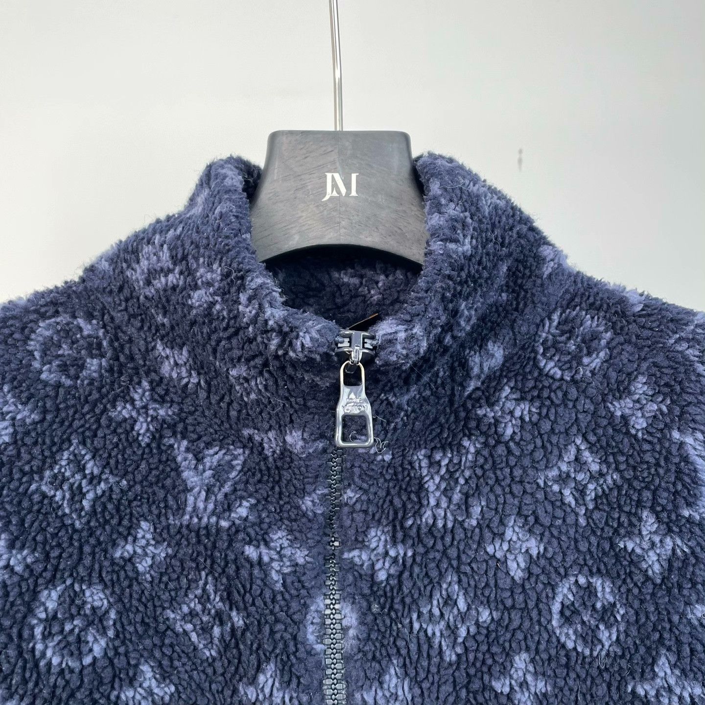 Louis Vuitton Louis Vuitton Blue Light Jacket s Men Size US S / EU 44-46 / 1 - 3 Thumbnail