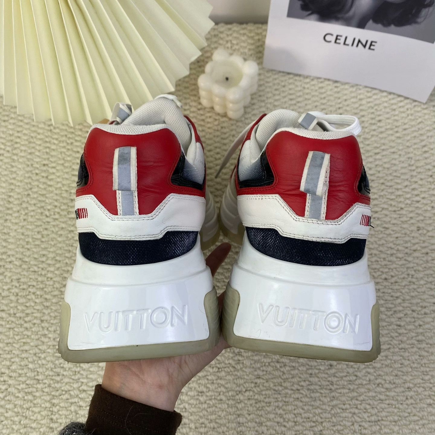 Louis Vuitton Louis Vuitton Lowtop Sneakers 9 Men Size US 9 / EU 42 - 4 Thumbnail