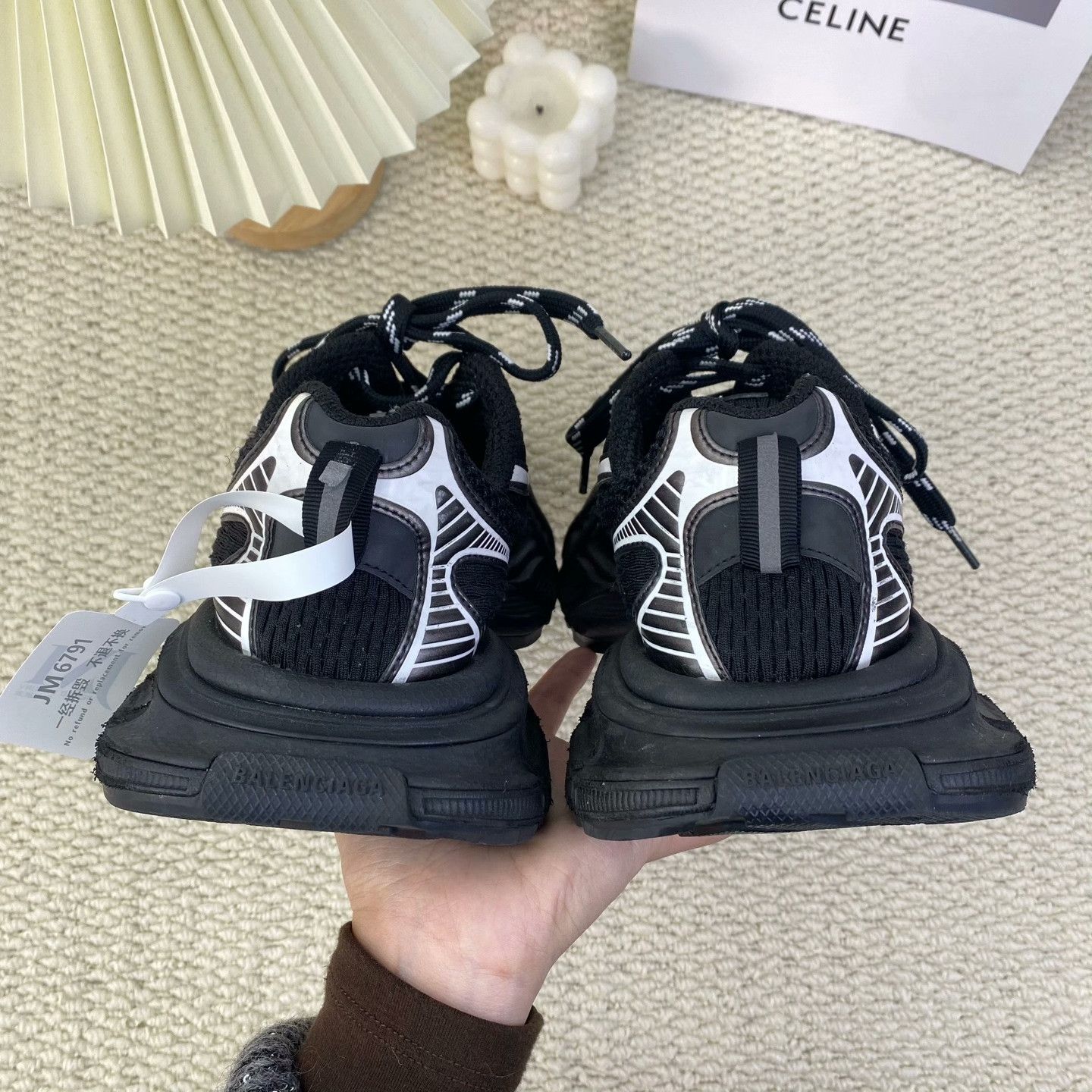Balenciaga Balenciaga Lowtop Sneakers 7 Men Size US 7 / EU 40 - 4 Thumbnail