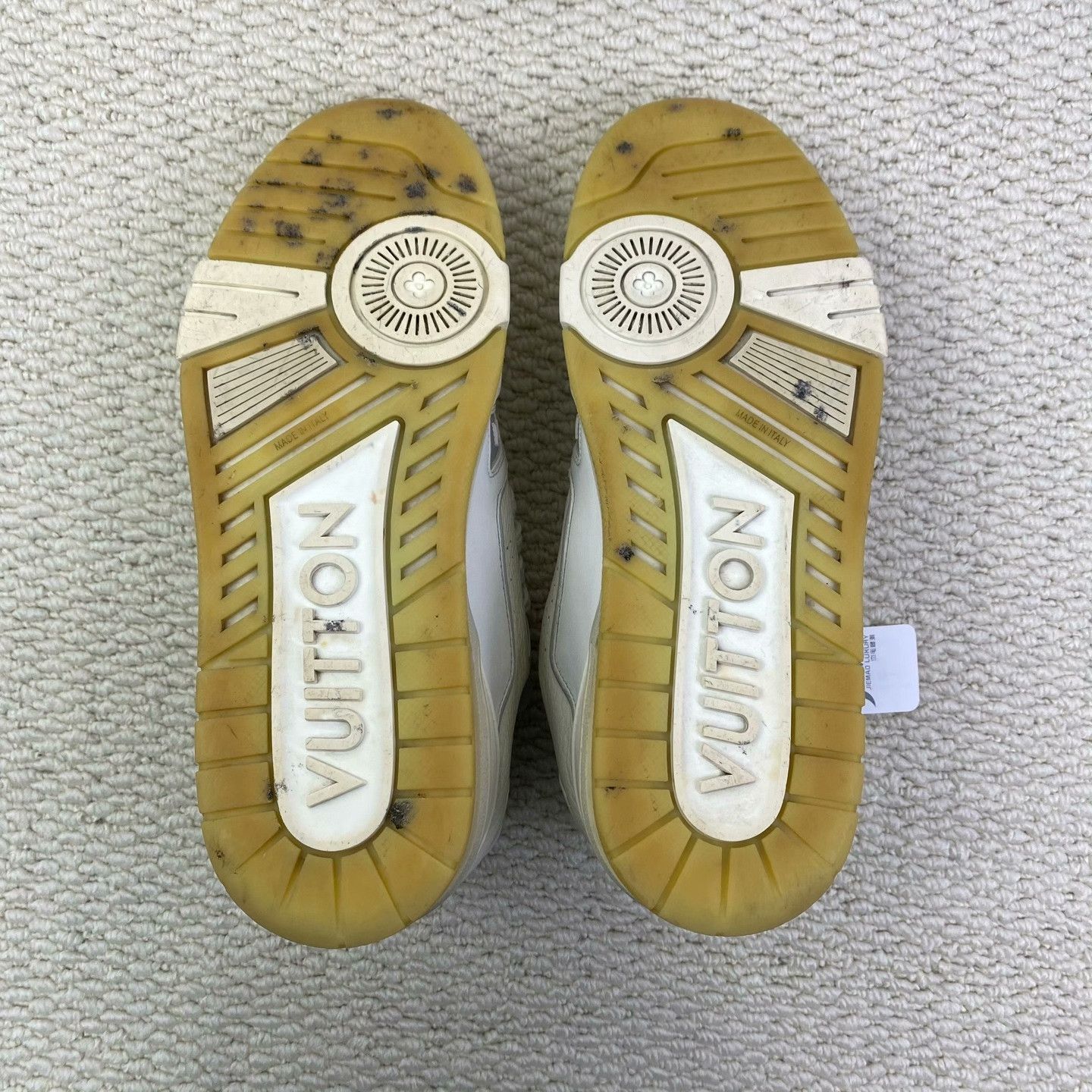 Louis Vuitton Louis Vuitton Training Lowtop Sneakers 7 Men Size US 7 / EU 40 - 4 Thumbnail