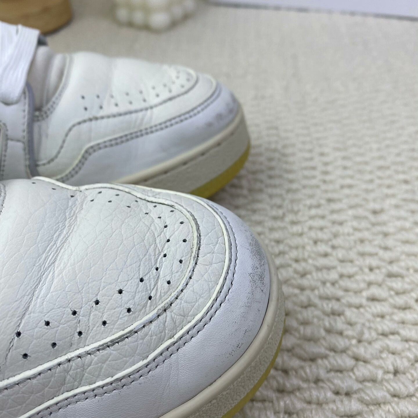 Louis Vuitton Louis Vuitton Training Lowtop Sneakers 7 Men Size US 7 / EU 40 - 3 Thumbnail
