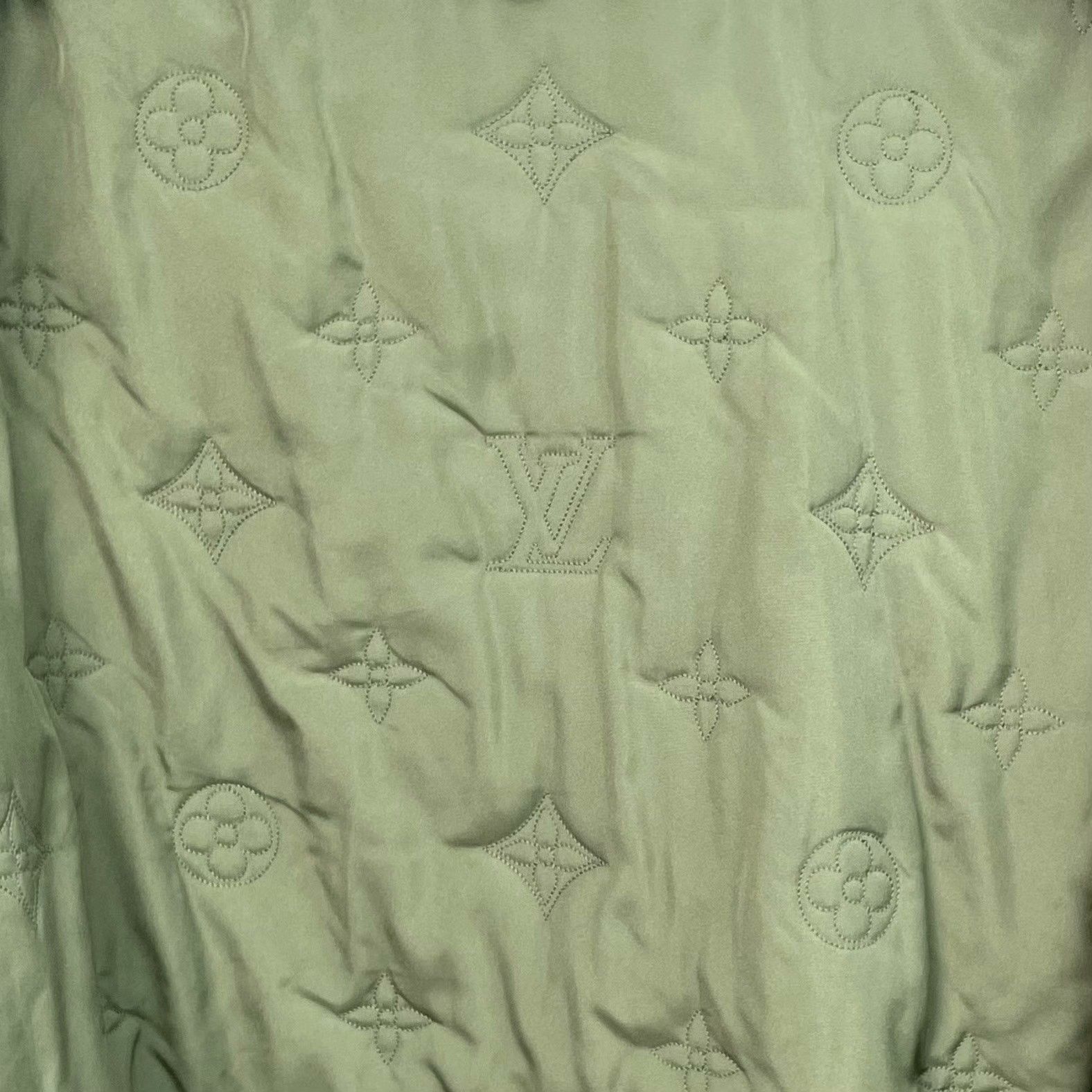 Louis Vuitton Louis Vuitton Light Jacket xxl Men Size US XXL / EU 58 / 5 - 6 Thumbnail