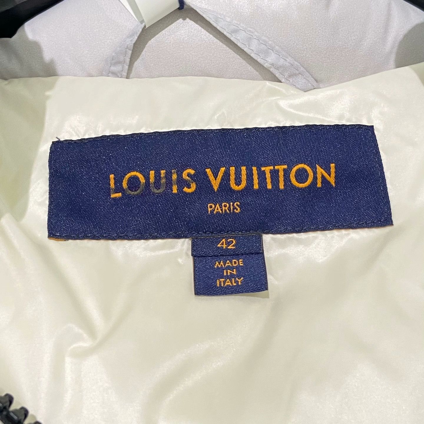 Louis Vuitton Louis Vuitton Down Printed Heavy Coat xs Men Size US XS / EU 42 / 0 - 4 Thumbnail