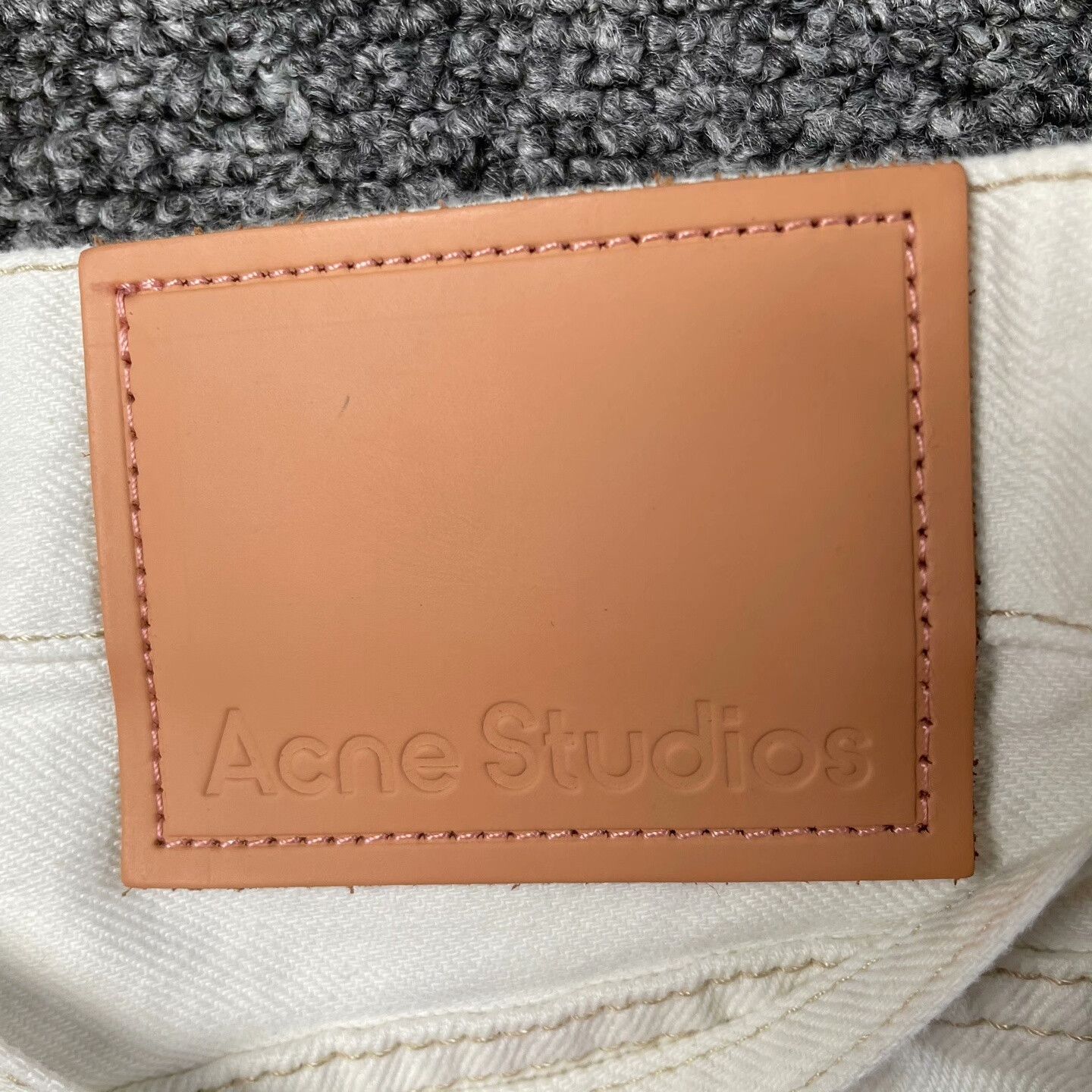 Acne Studios Acne Studios Retro Oversized White Denim Jeans 34 Men Size US 34 / EU 50 - 4 Thumbnail