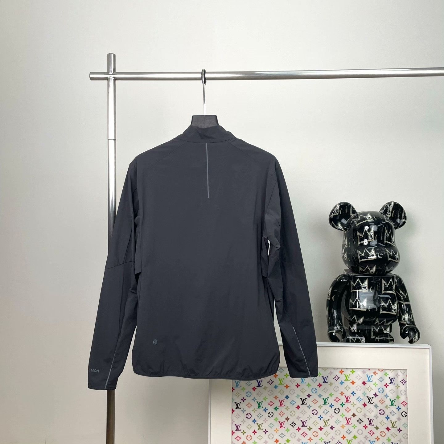 Lululemon Lululemon Running Light Jacket m Men Size US M / EU 48-50 / 2 - 2 Thumbnail