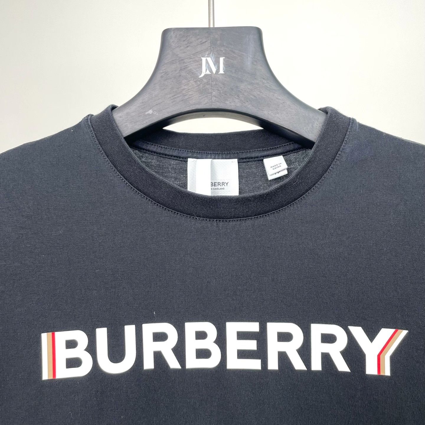 Burberry Burberry Retro Printed T-Shirt xs Men Size US XS / EU 42 / 0 - 3 Thumbnail