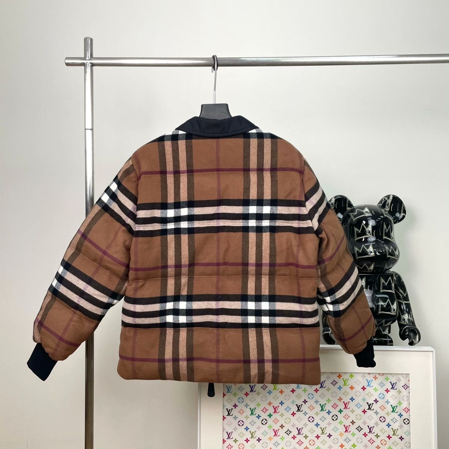 Burberry Burberry Thermal Plaid Multi Light Jacket m Men Size US M / EU 48-50 / 2 - 2 Thumbnail