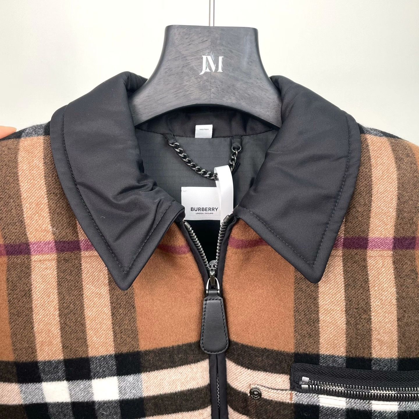 Burberry Burberry Thermal Plaid Multi Light Jacket m Men Size US M / EU 48-50 / 2 - 3 Thumbnail